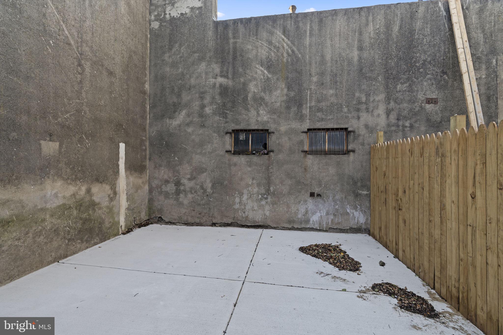 PORT RICHMOND - Residential