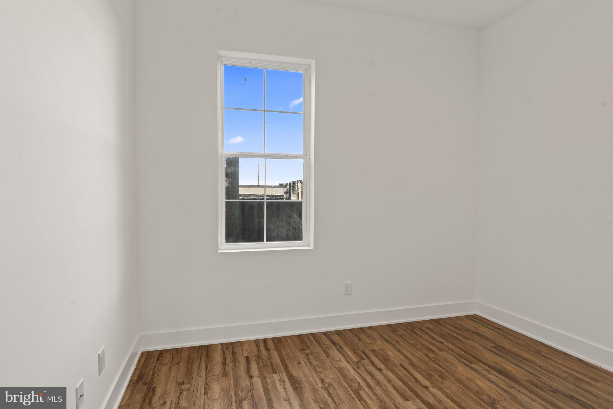 PORT RICHMOND - Residential