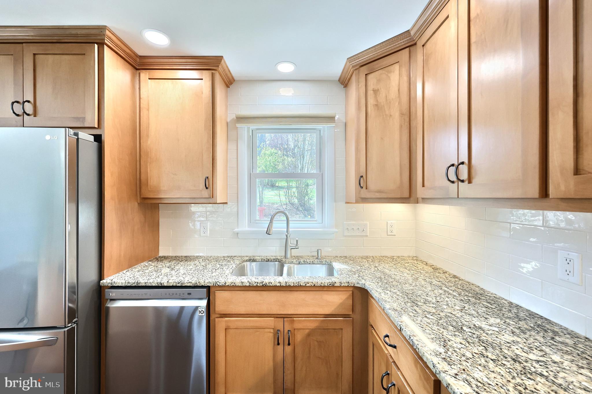 FAIRVIEW HILLS - Residential