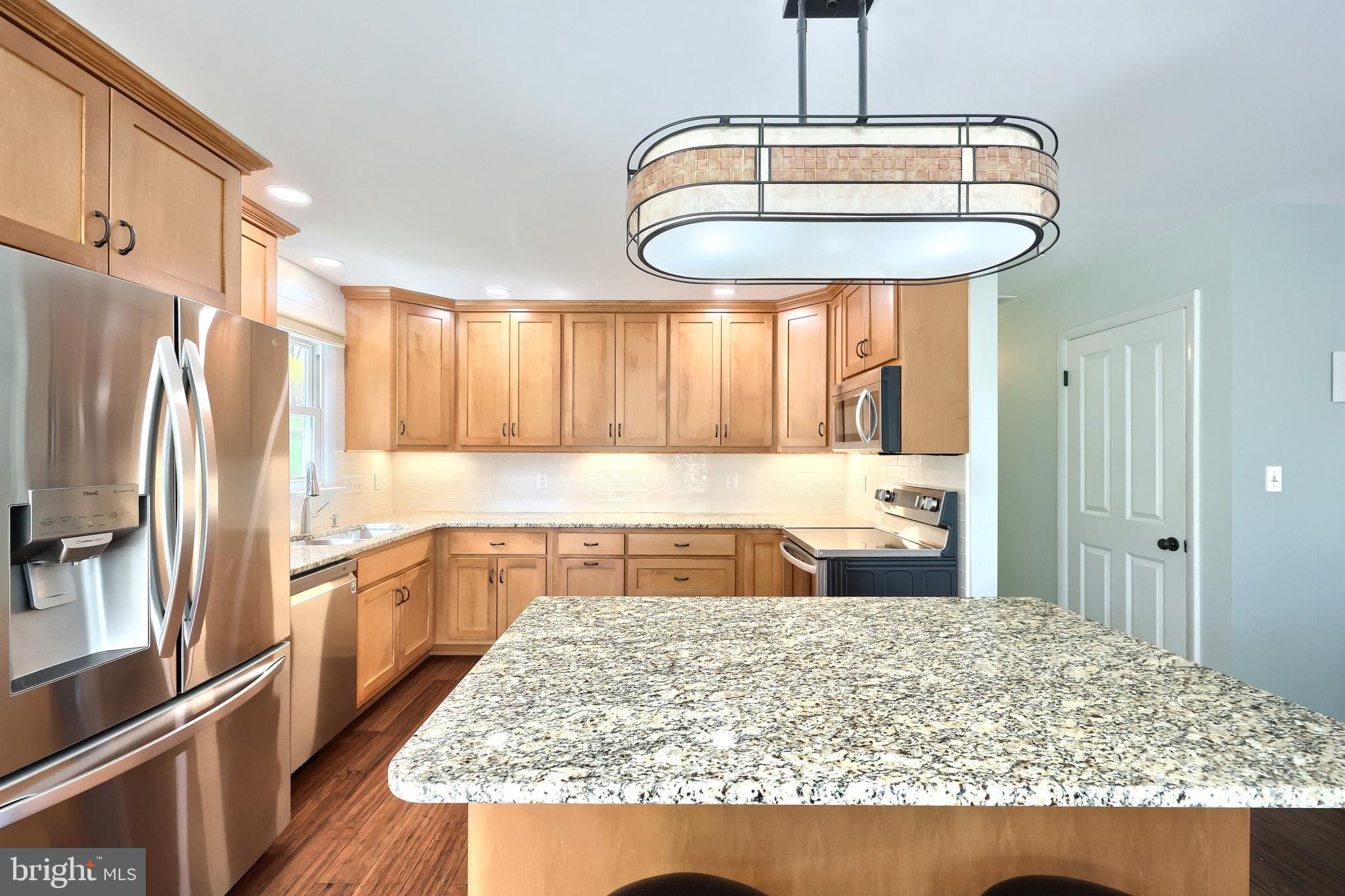 FAIRVIEW HILLS - Residential