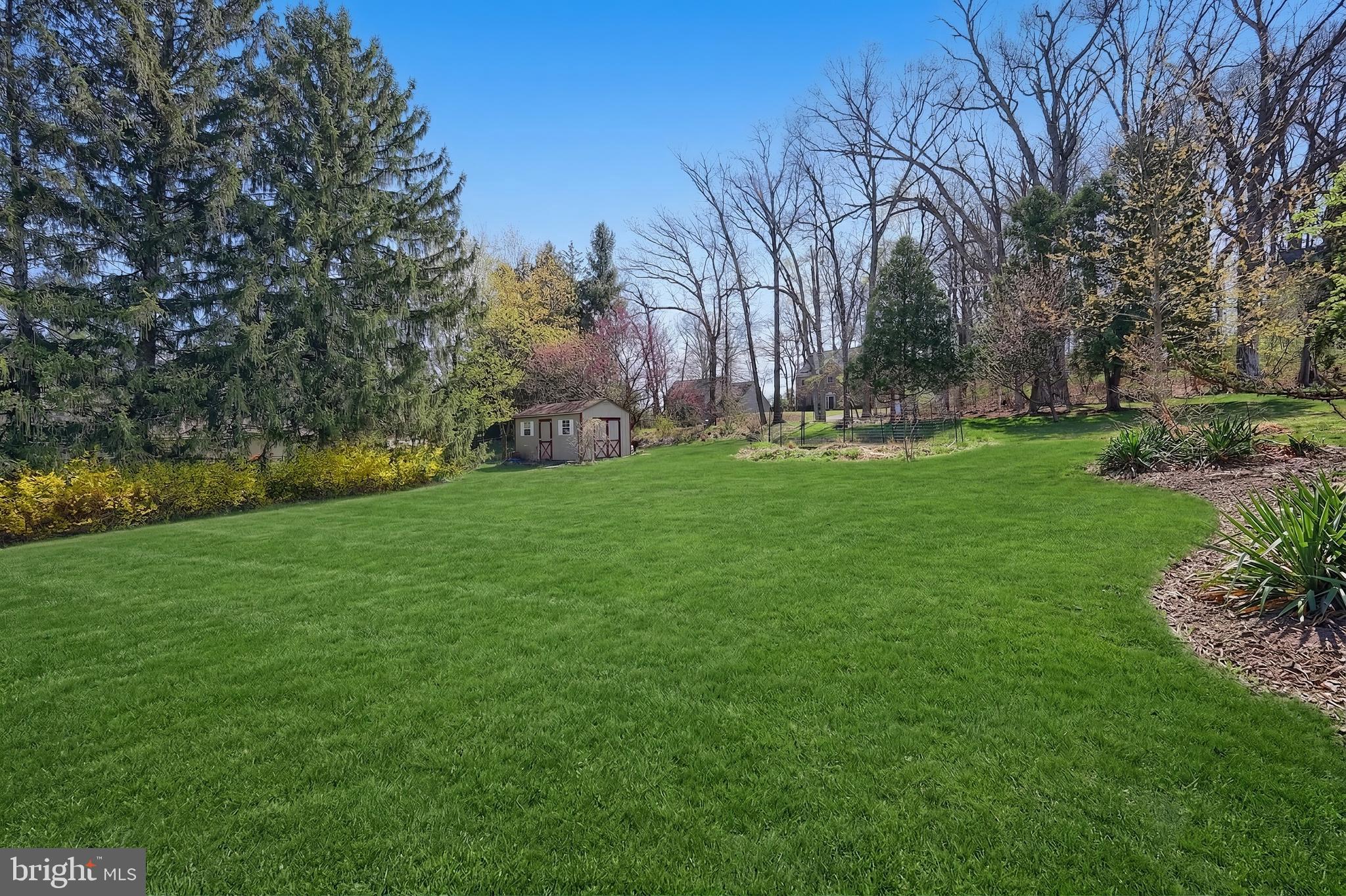 FAIRVIEW HILLS - Residential