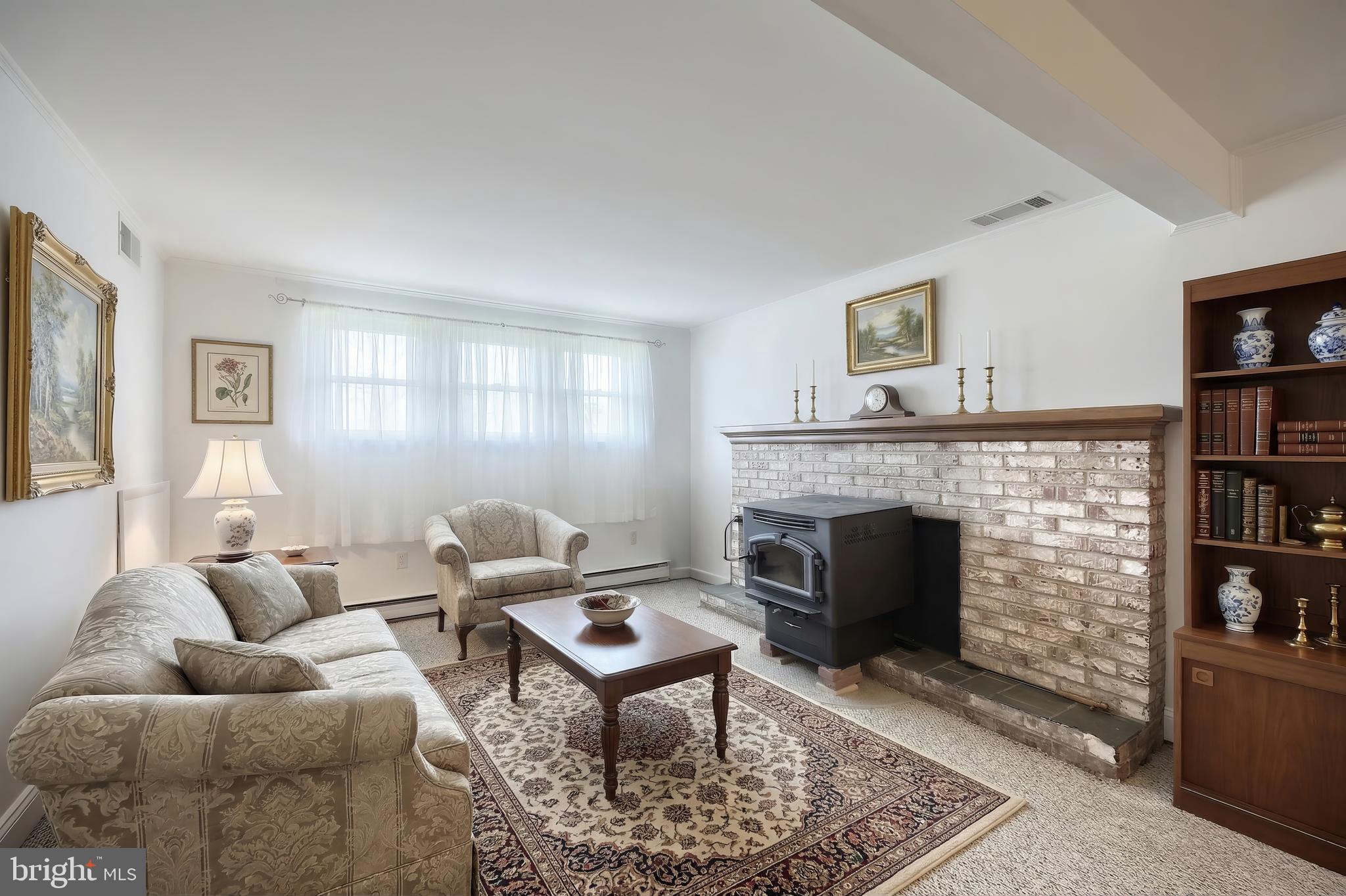 FAIRVIEW HILLS - Residential