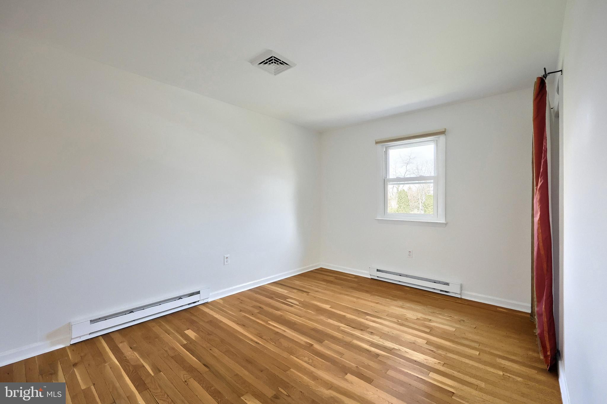 FAIRVIEW HILLS - Residential