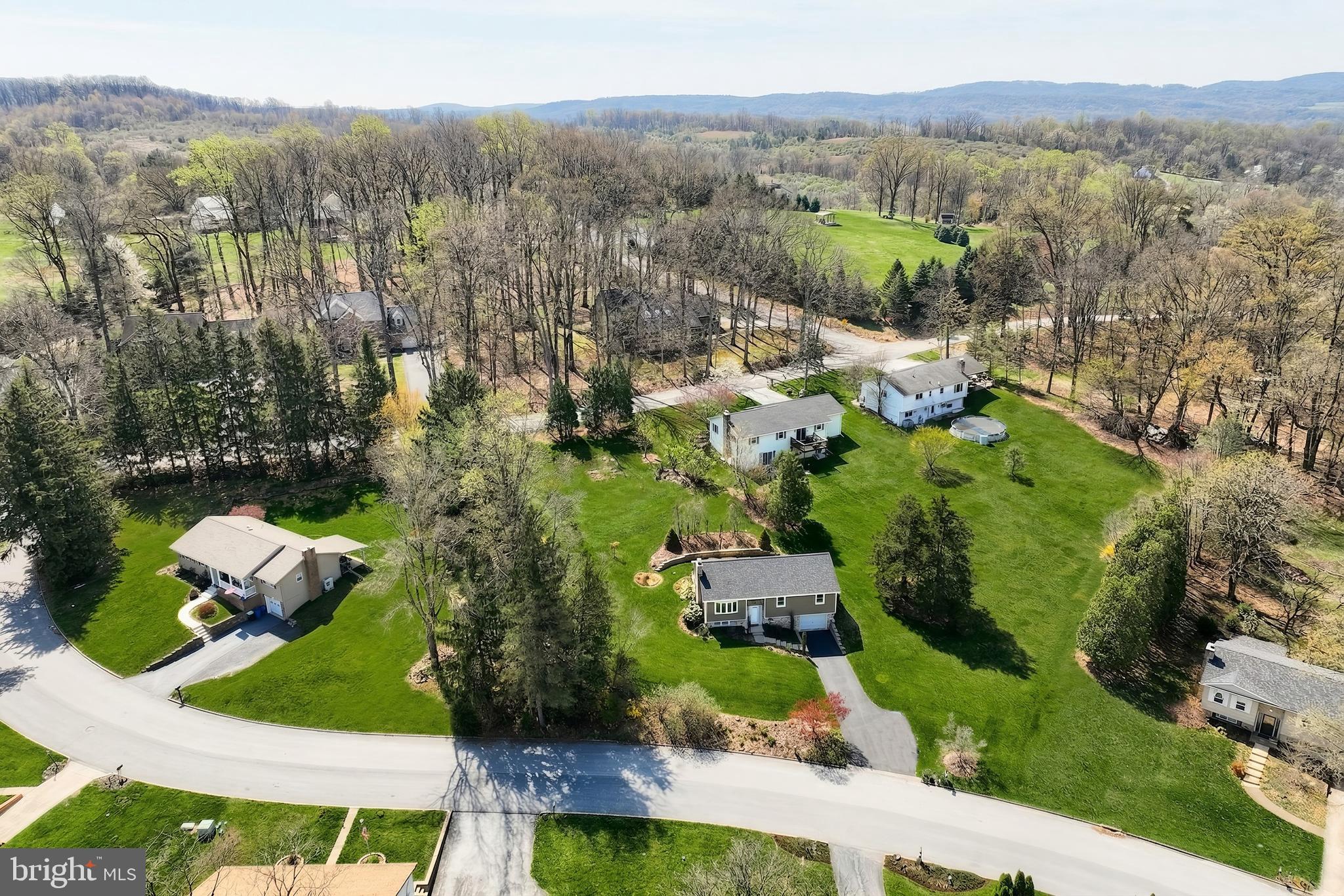 FAIRVIEW HILLS - Residential