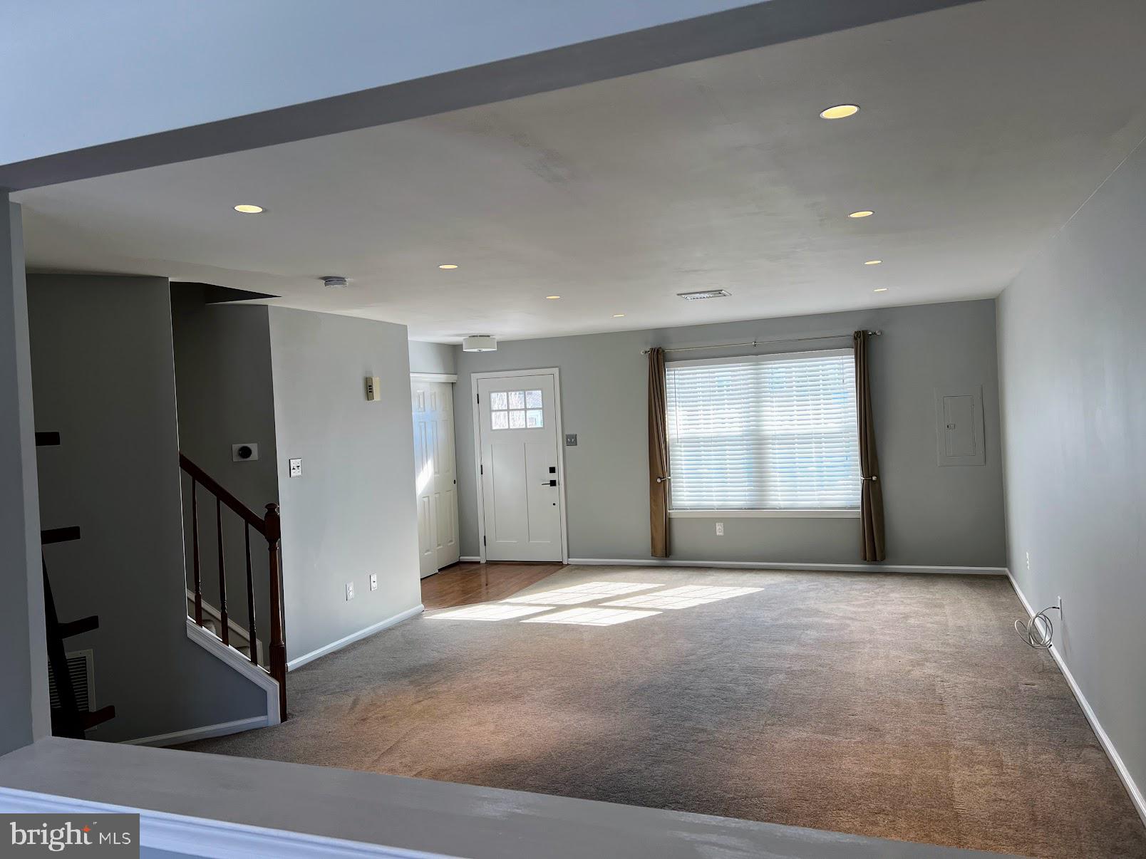 1139 PIN OAK DRIVE