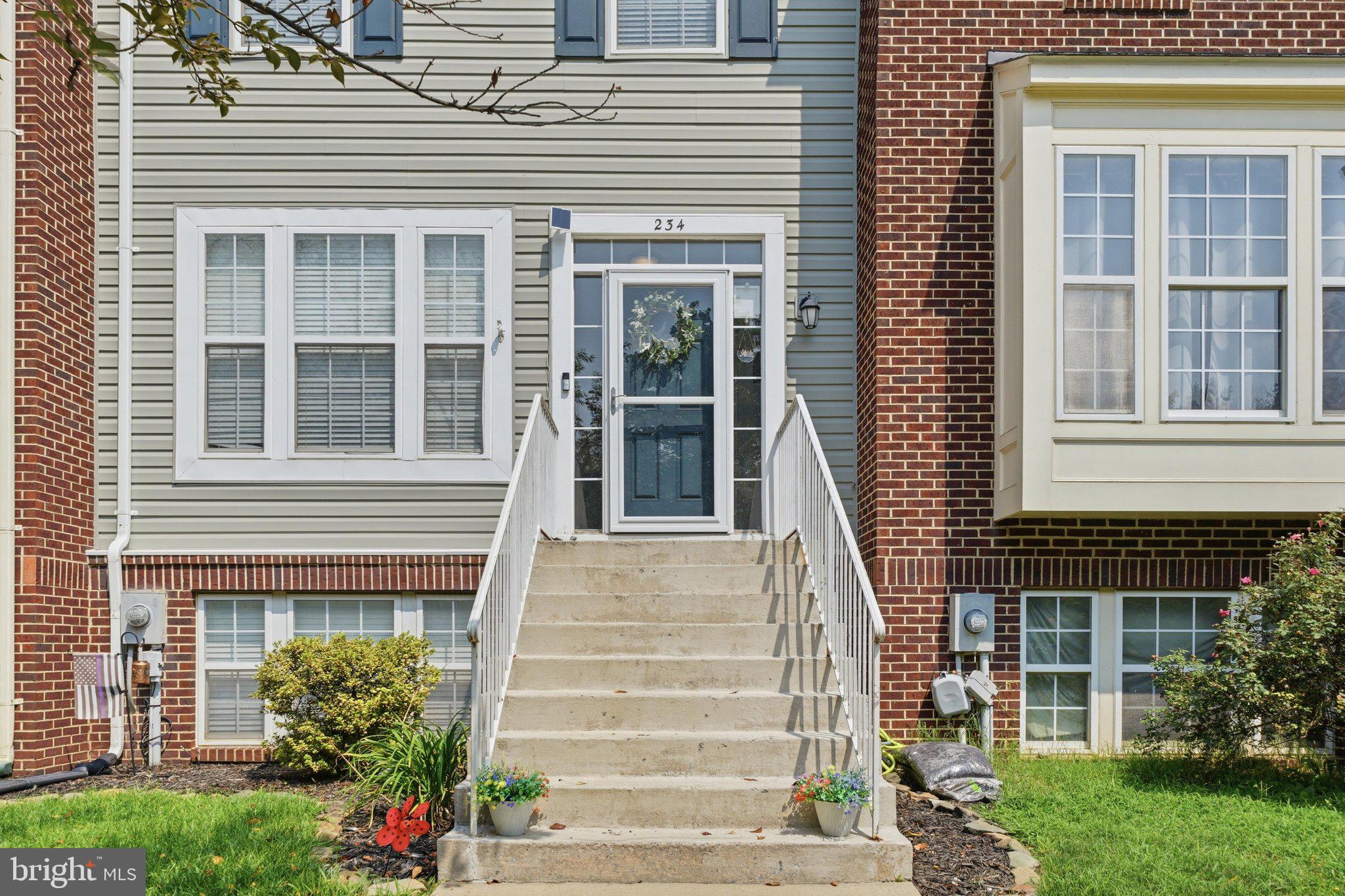 234 HERITAGE COURT