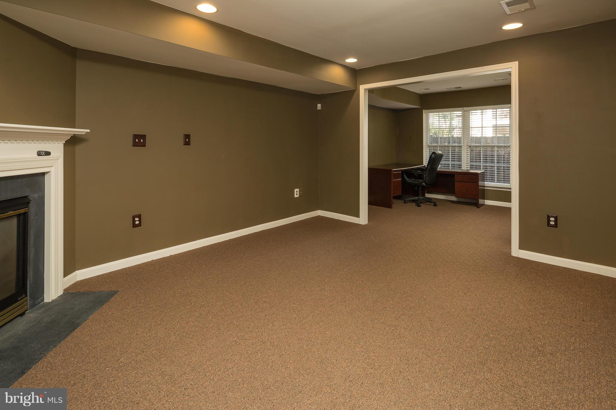 FAIRCREST - Residential