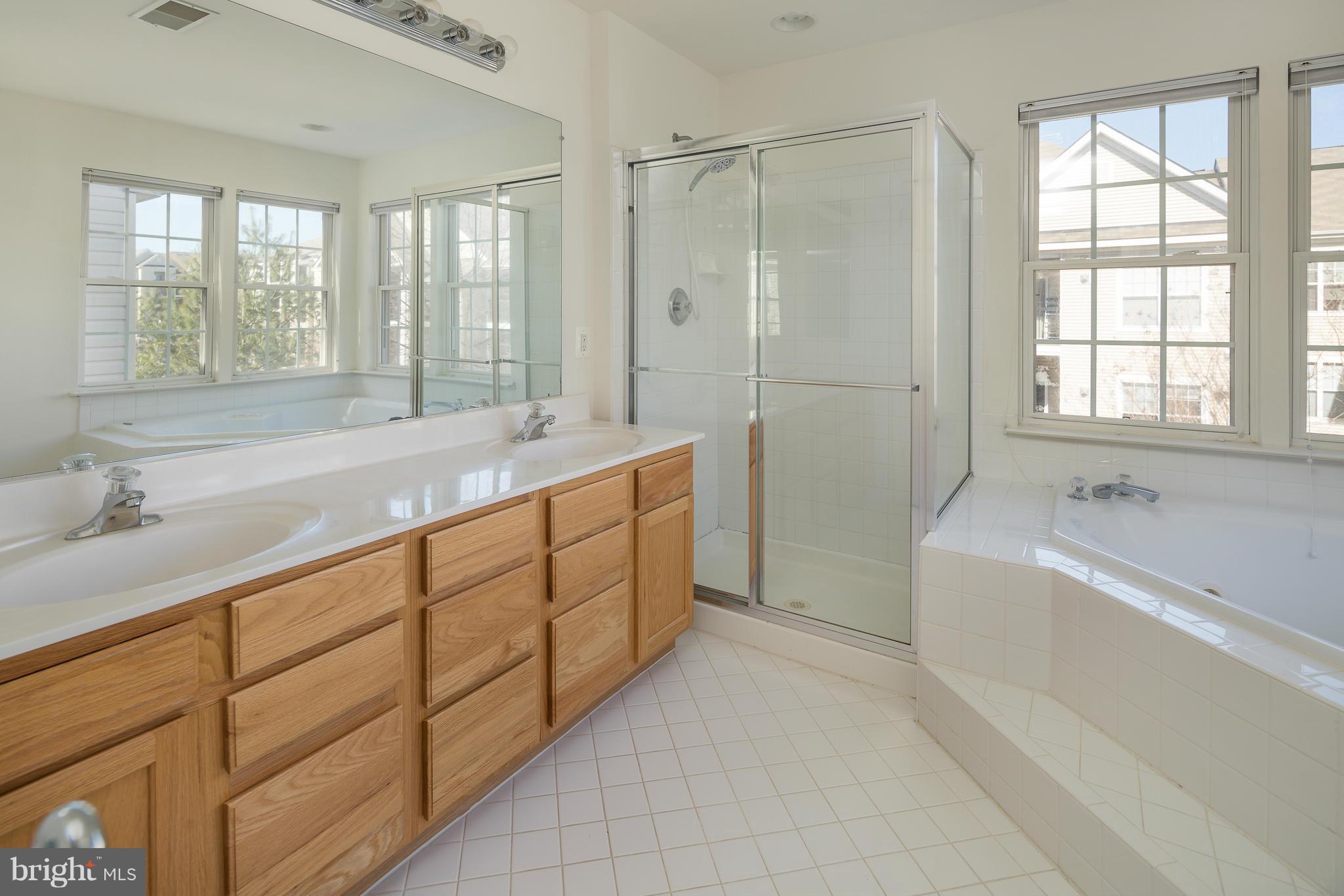 FAIRCREST - Residential