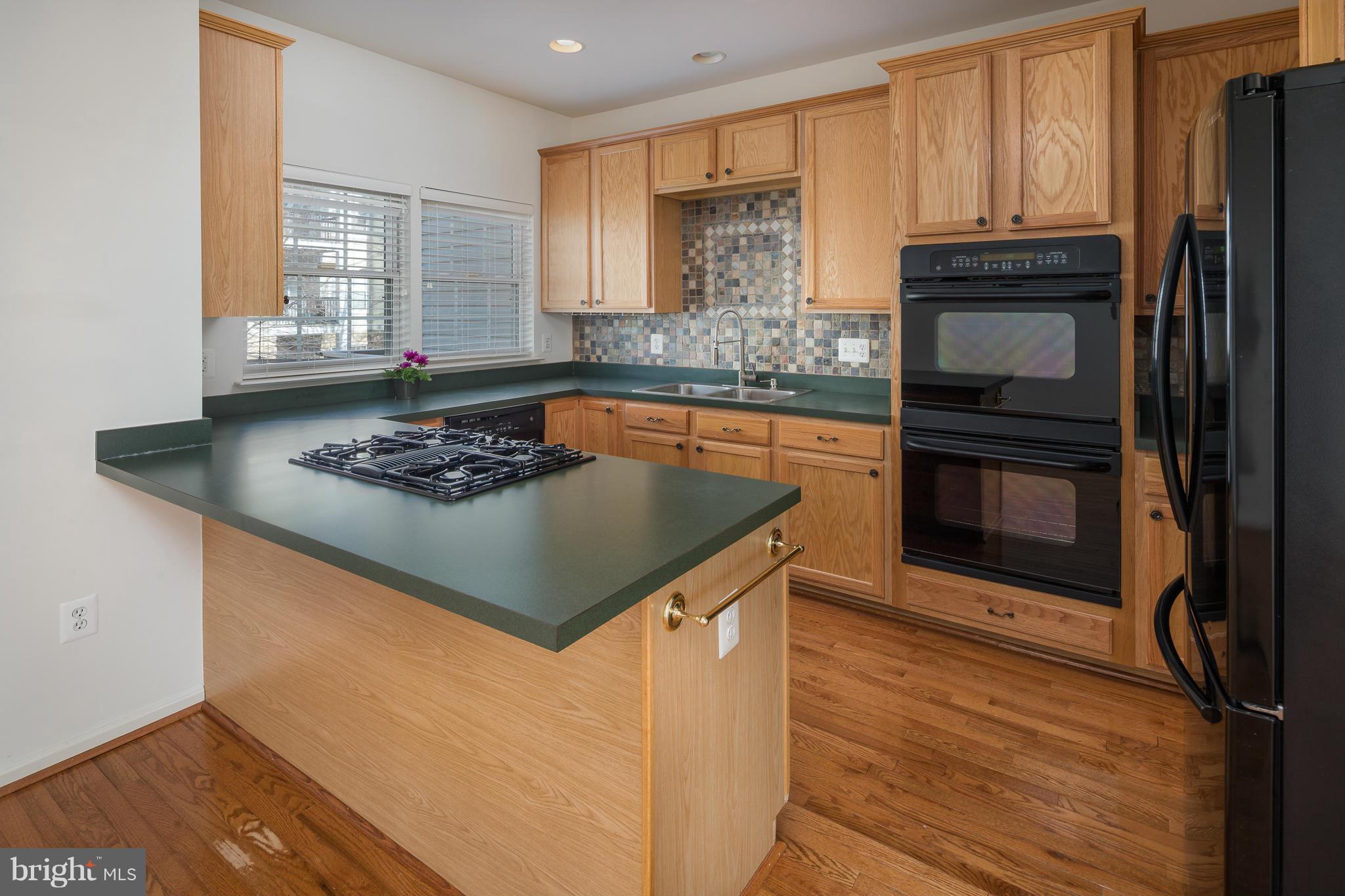 FAIRCREST - Residential