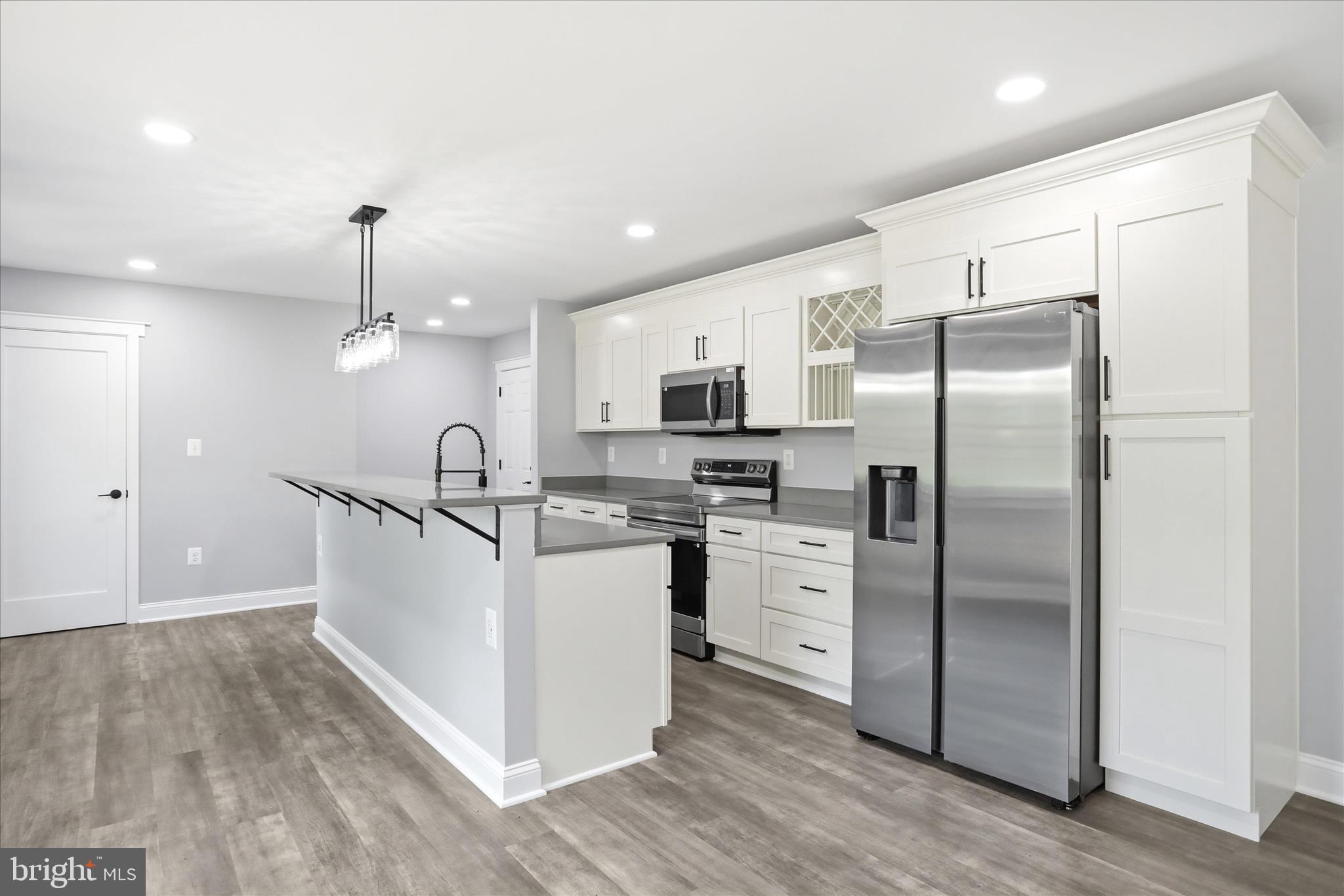 WARREN E CARSON EST - Residential