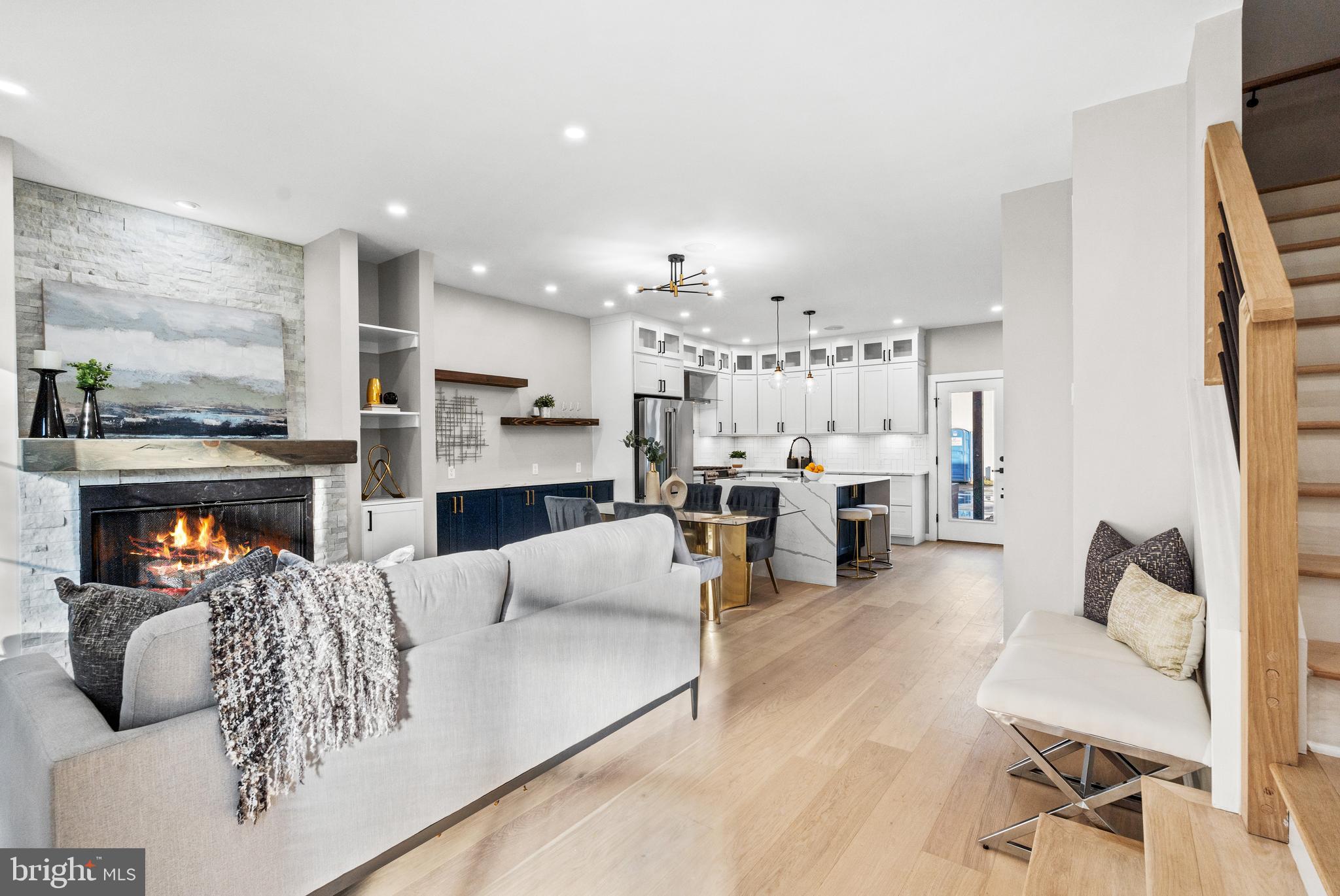 PARKER GRAY - Residential