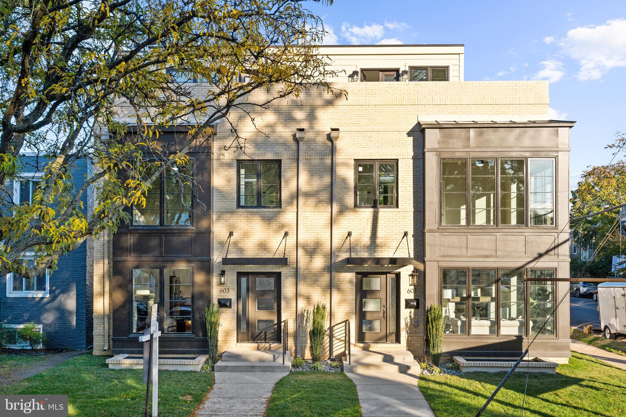 PARKER GRAY - Residential