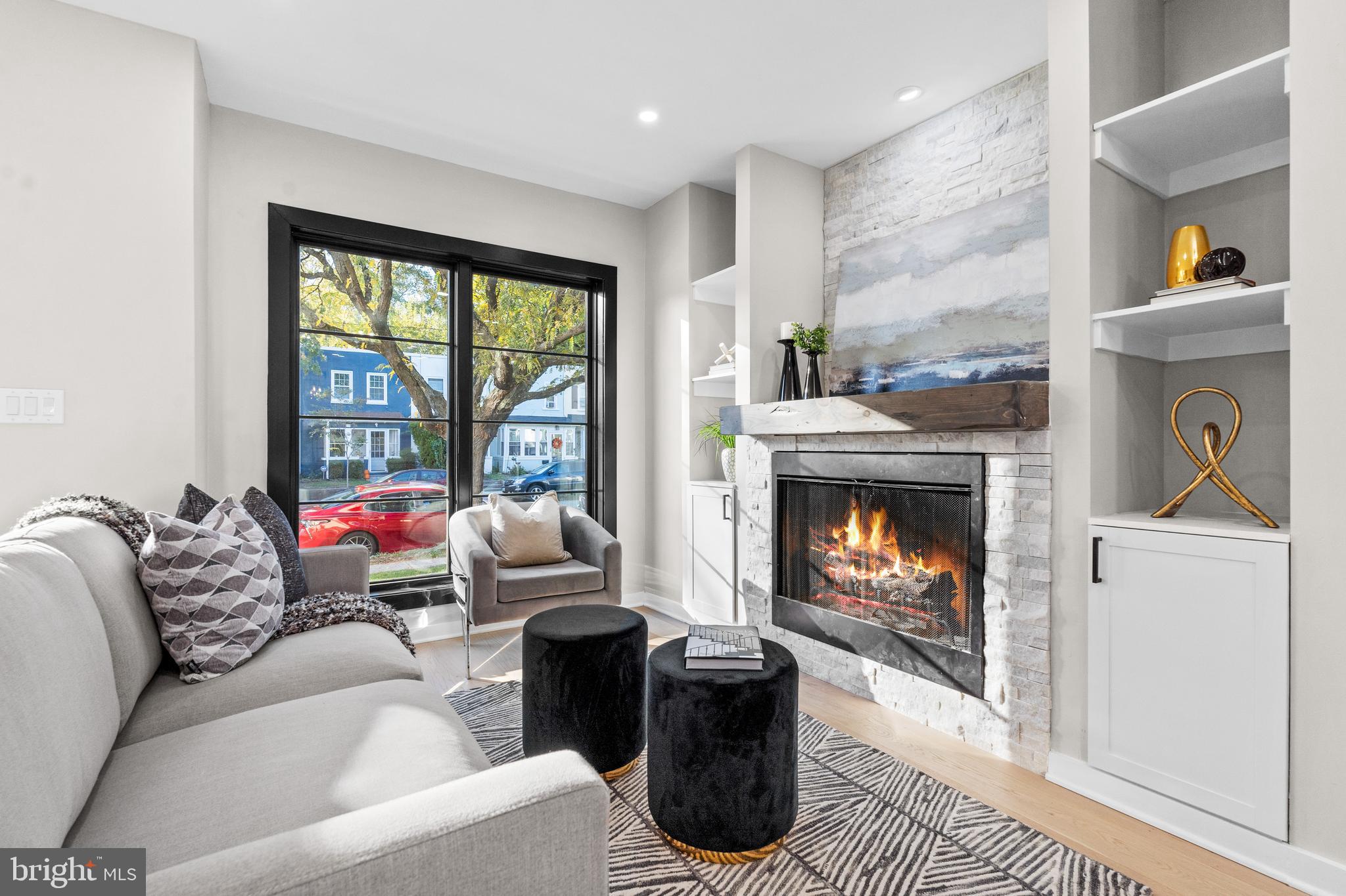 PARKER GRAY - Residential