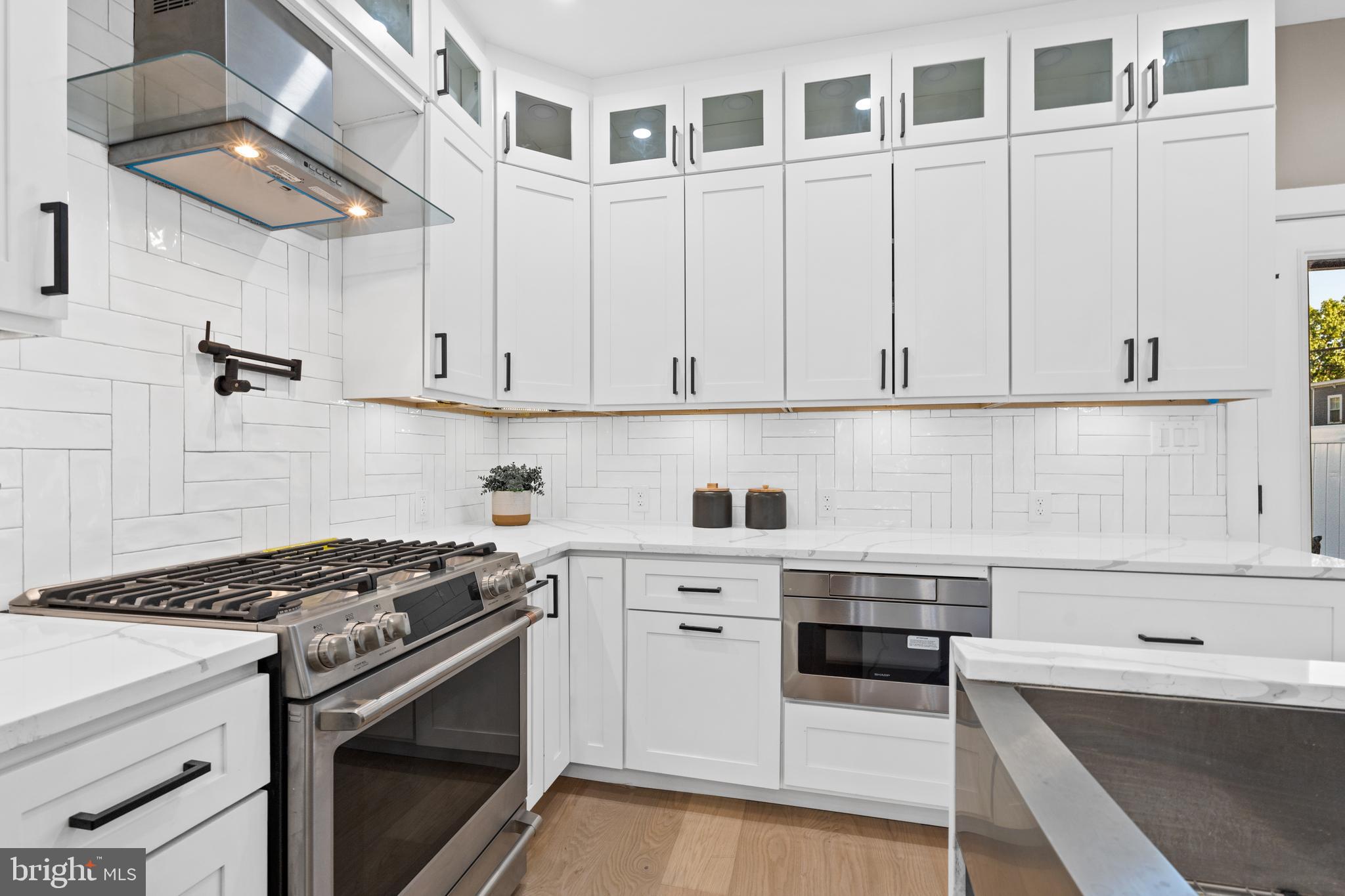 PARKER GRAY - Residential