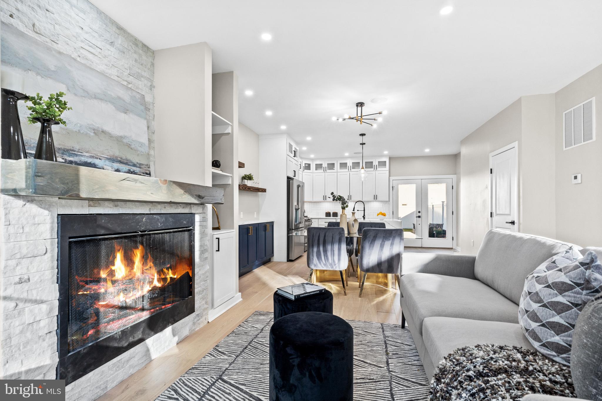 PARKER GRAY - Residential