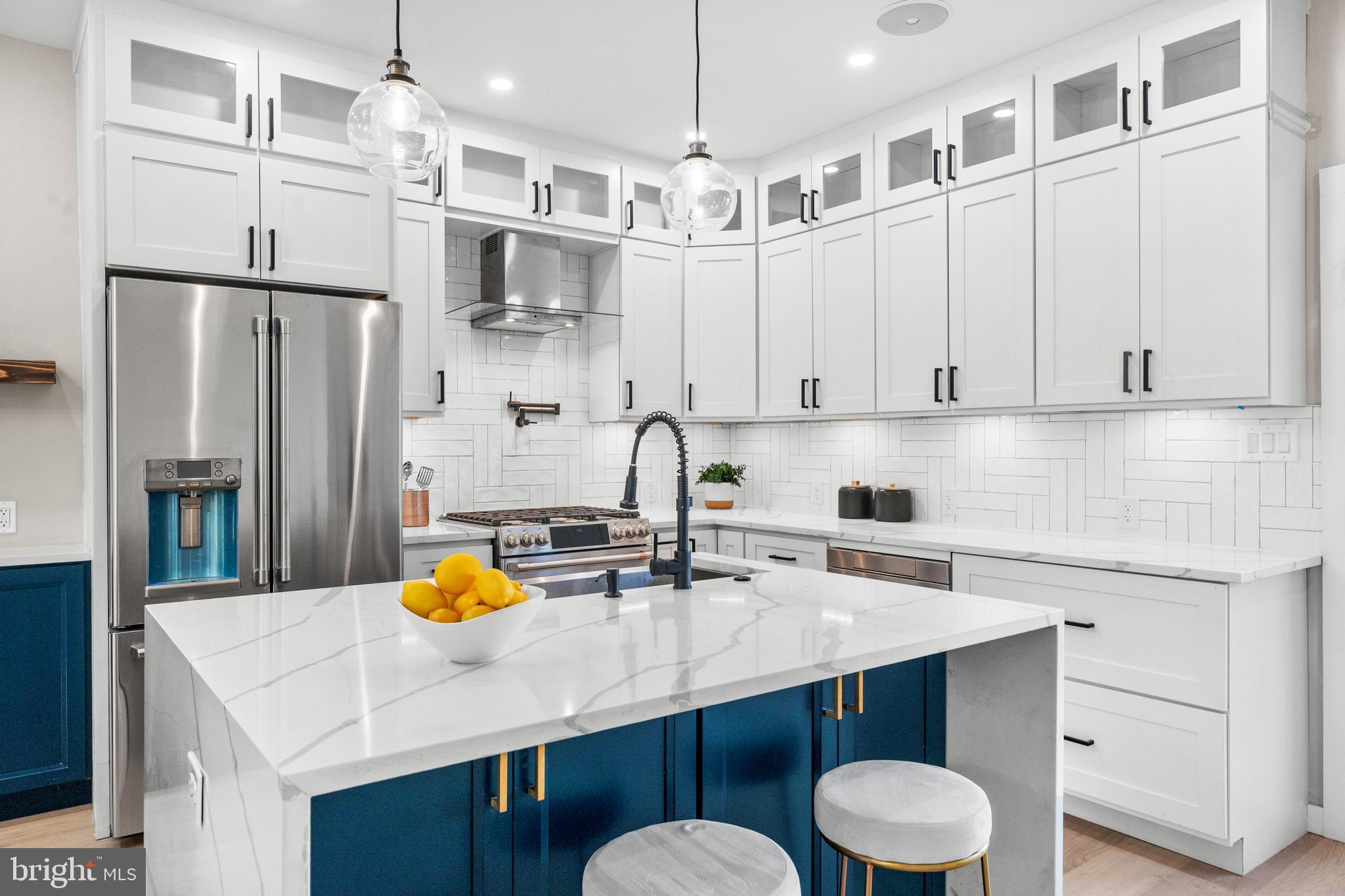 PARKER GRAY - Residential