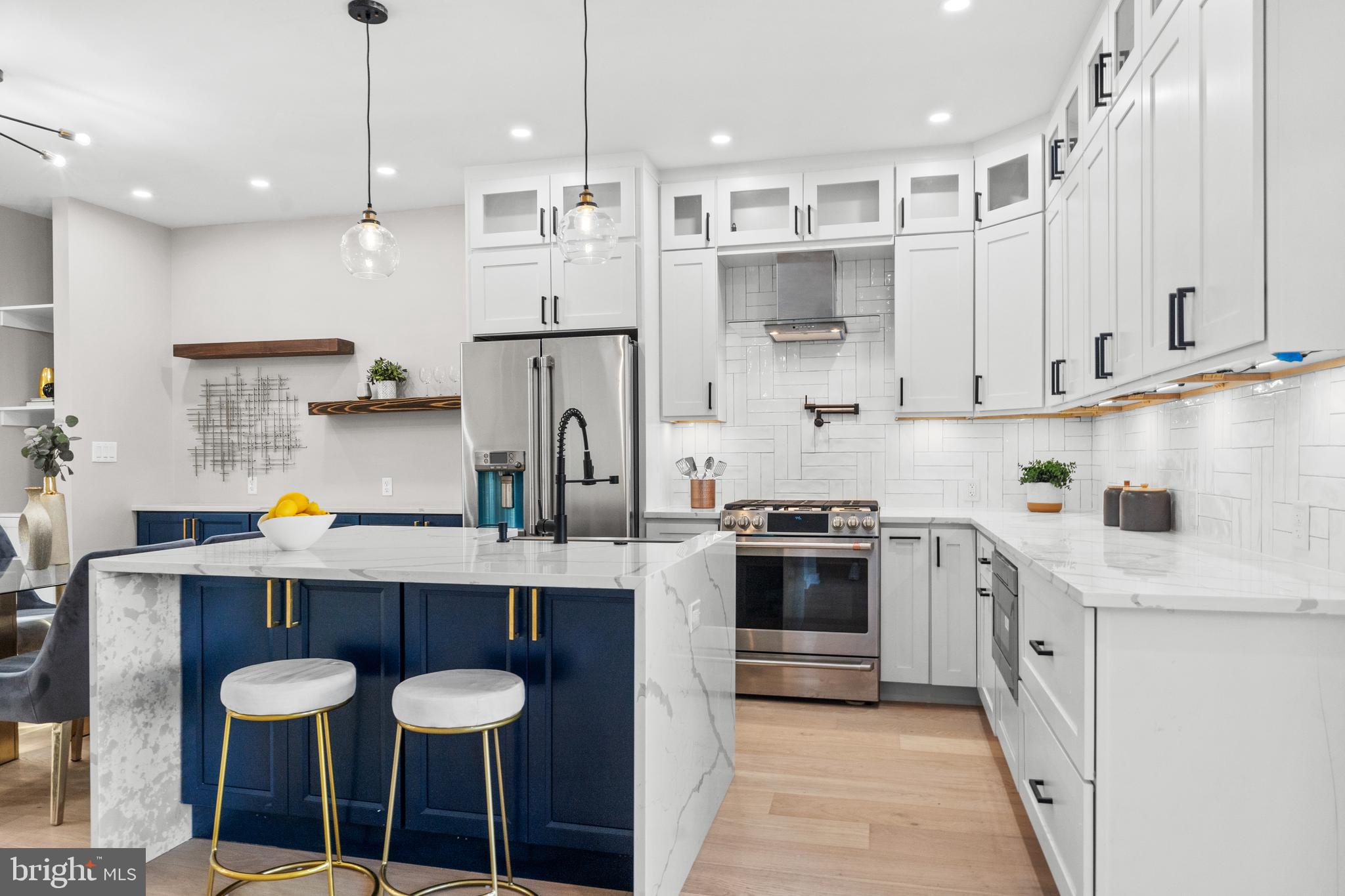 PARKER GRAY - Residential