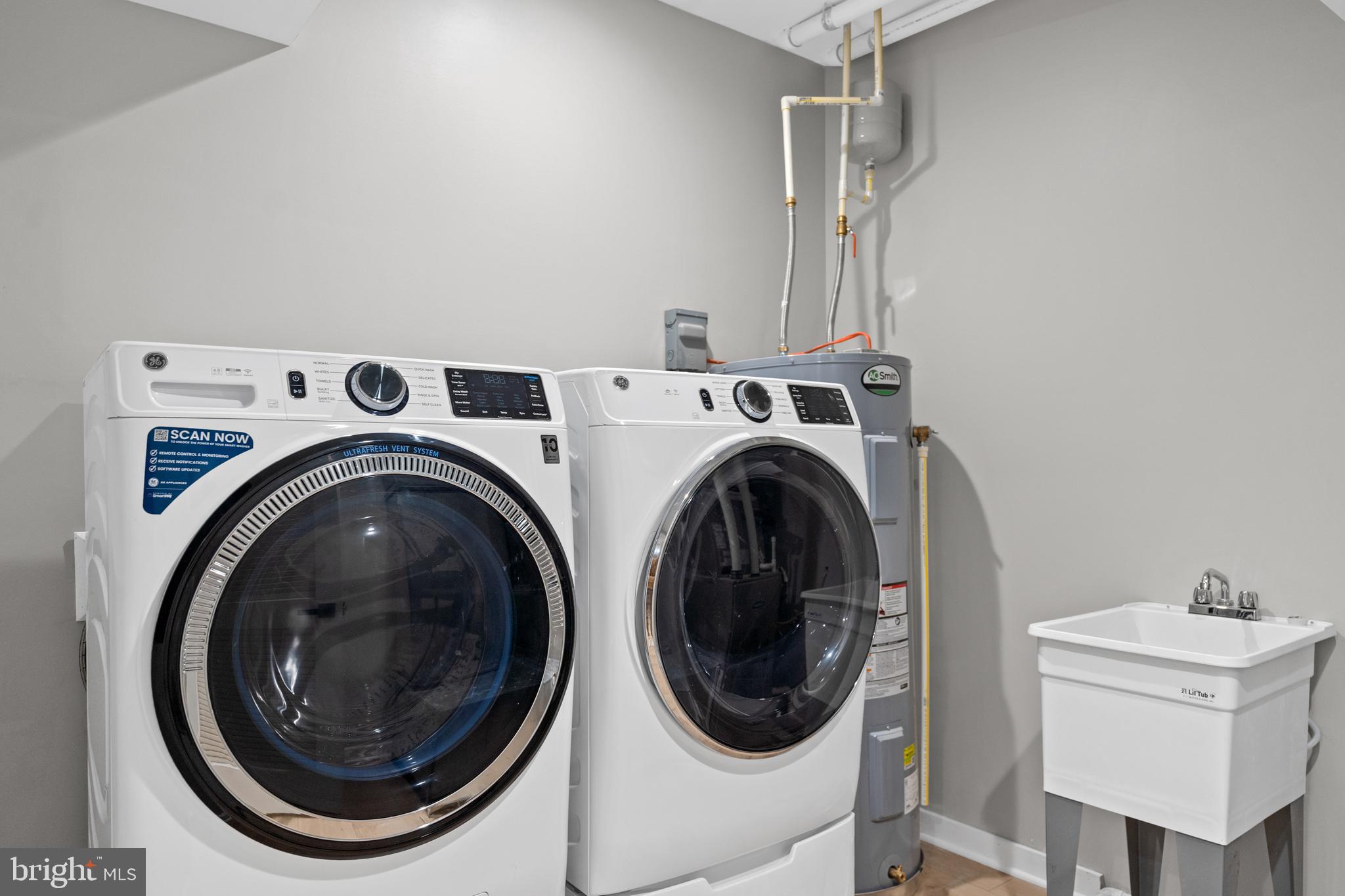 PARKER GRAY - Residential