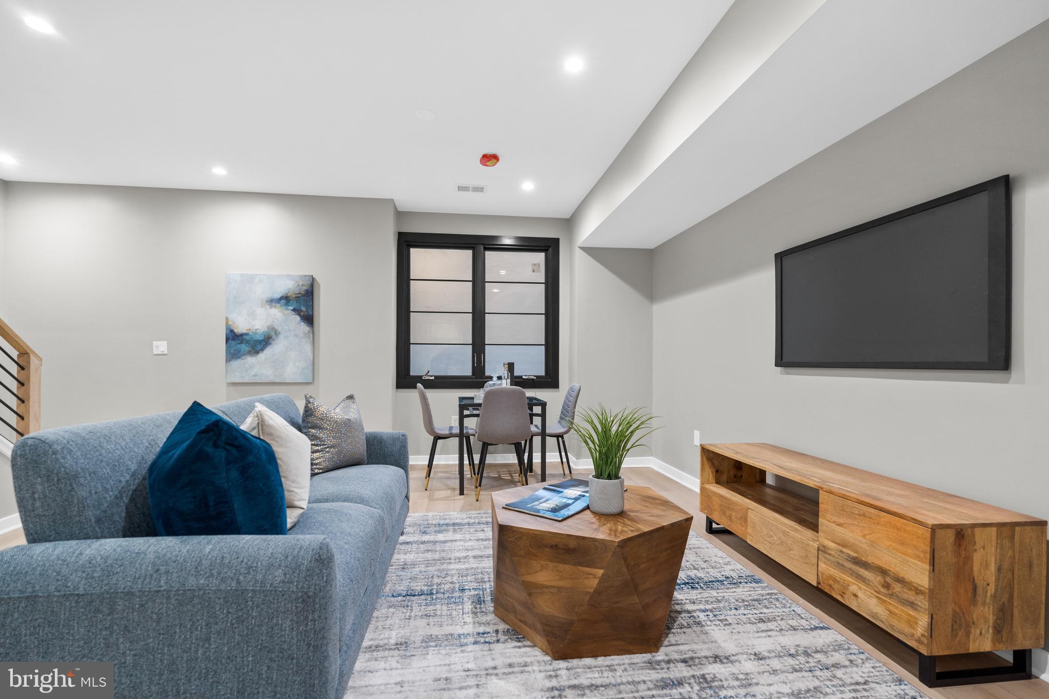 PARKER GRAY - Residential