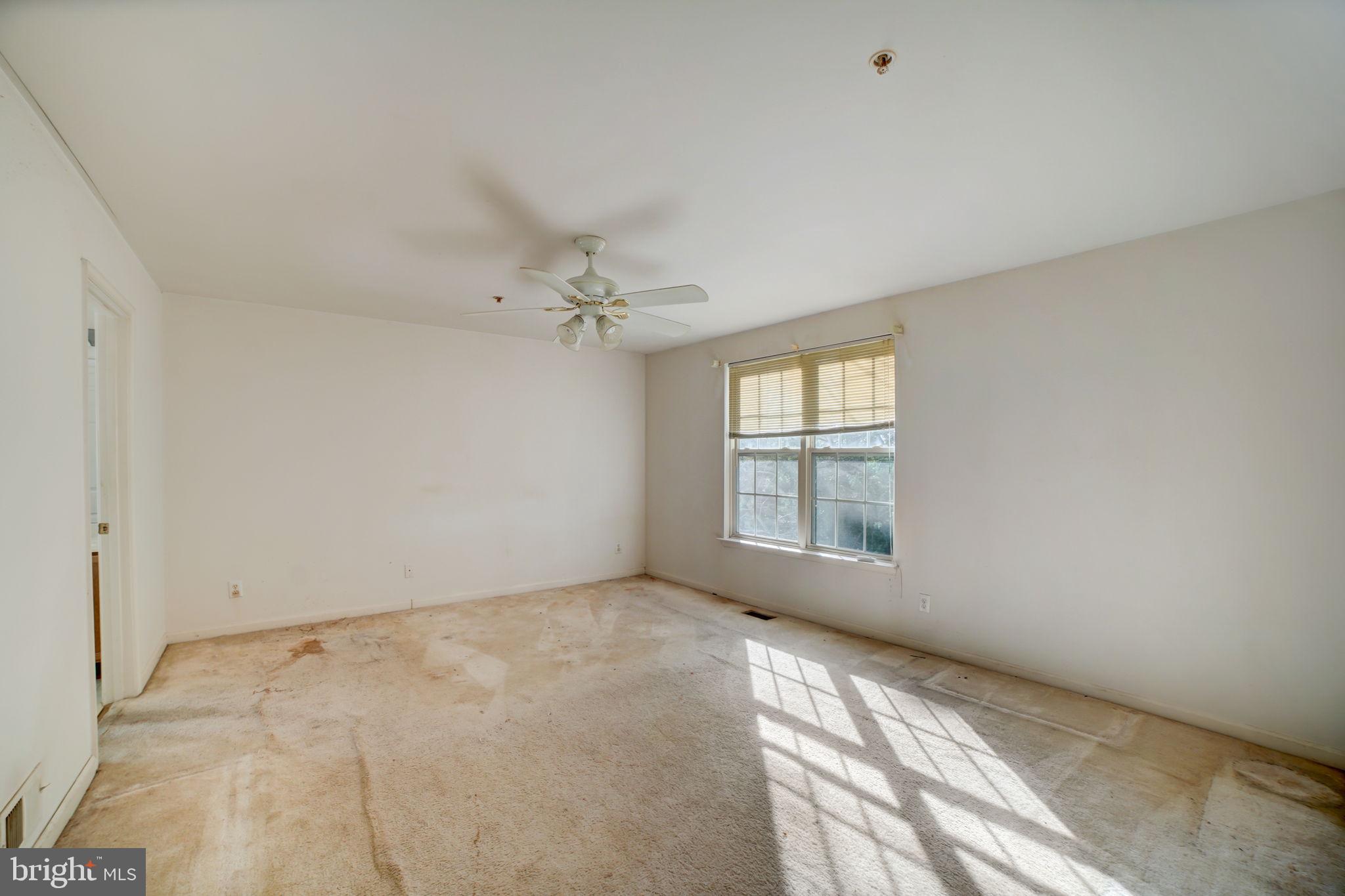 COLLINGTON ESTATES - Residential