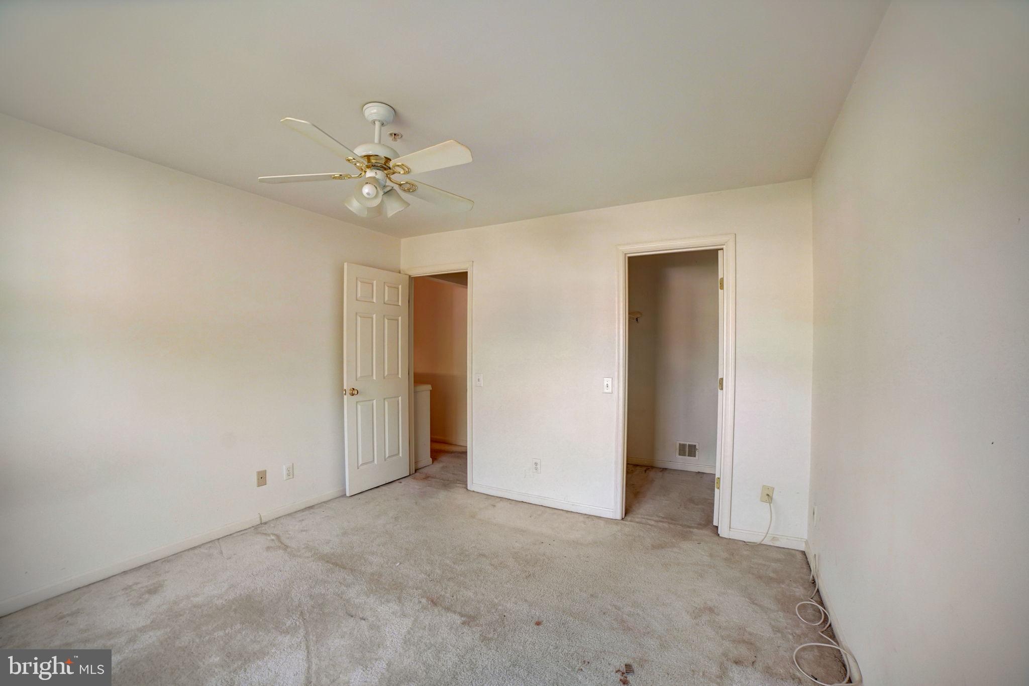 COLLINGTON ESTATES - Residential