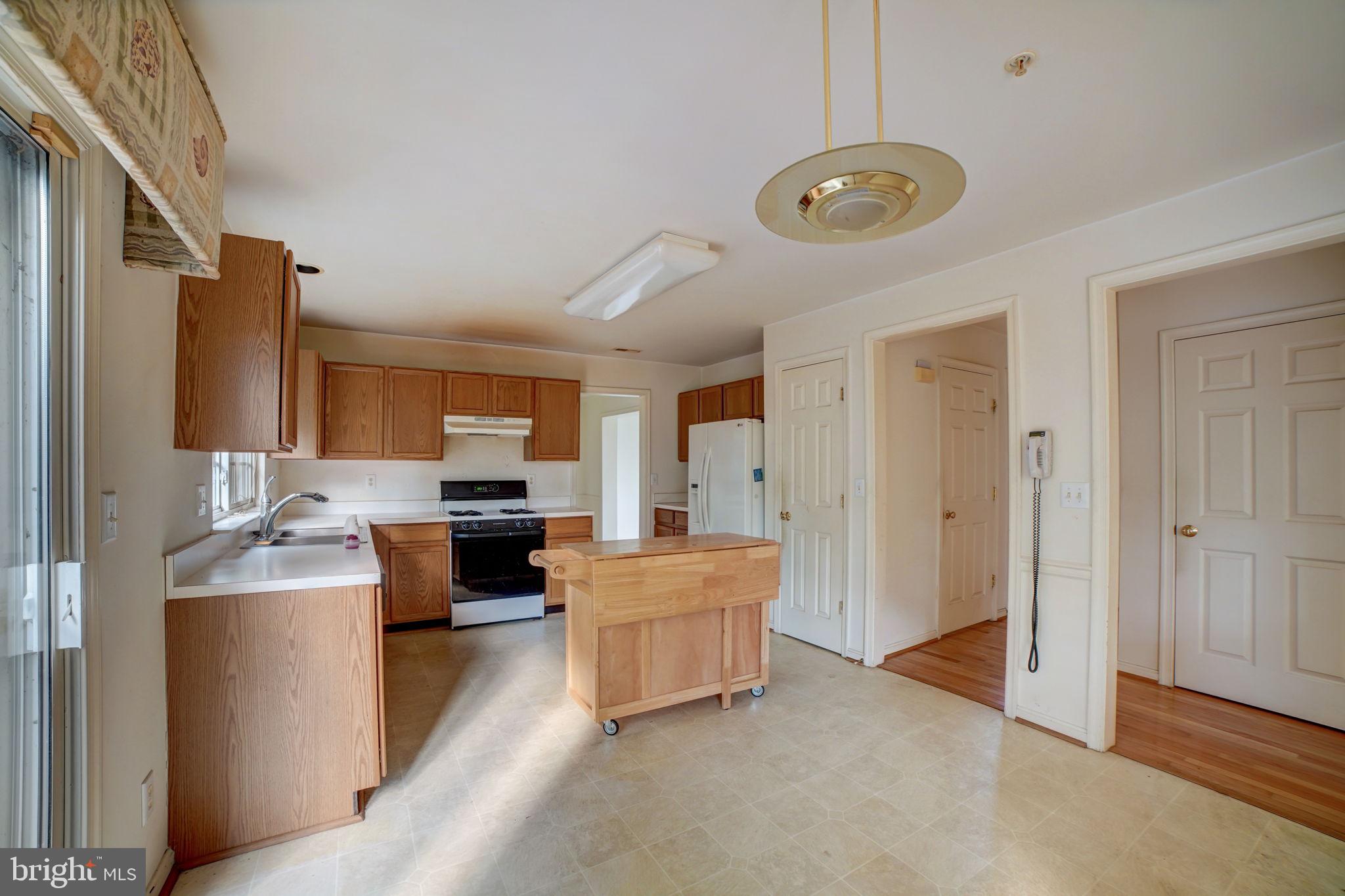 COLLINGTON ESTATES - Residential