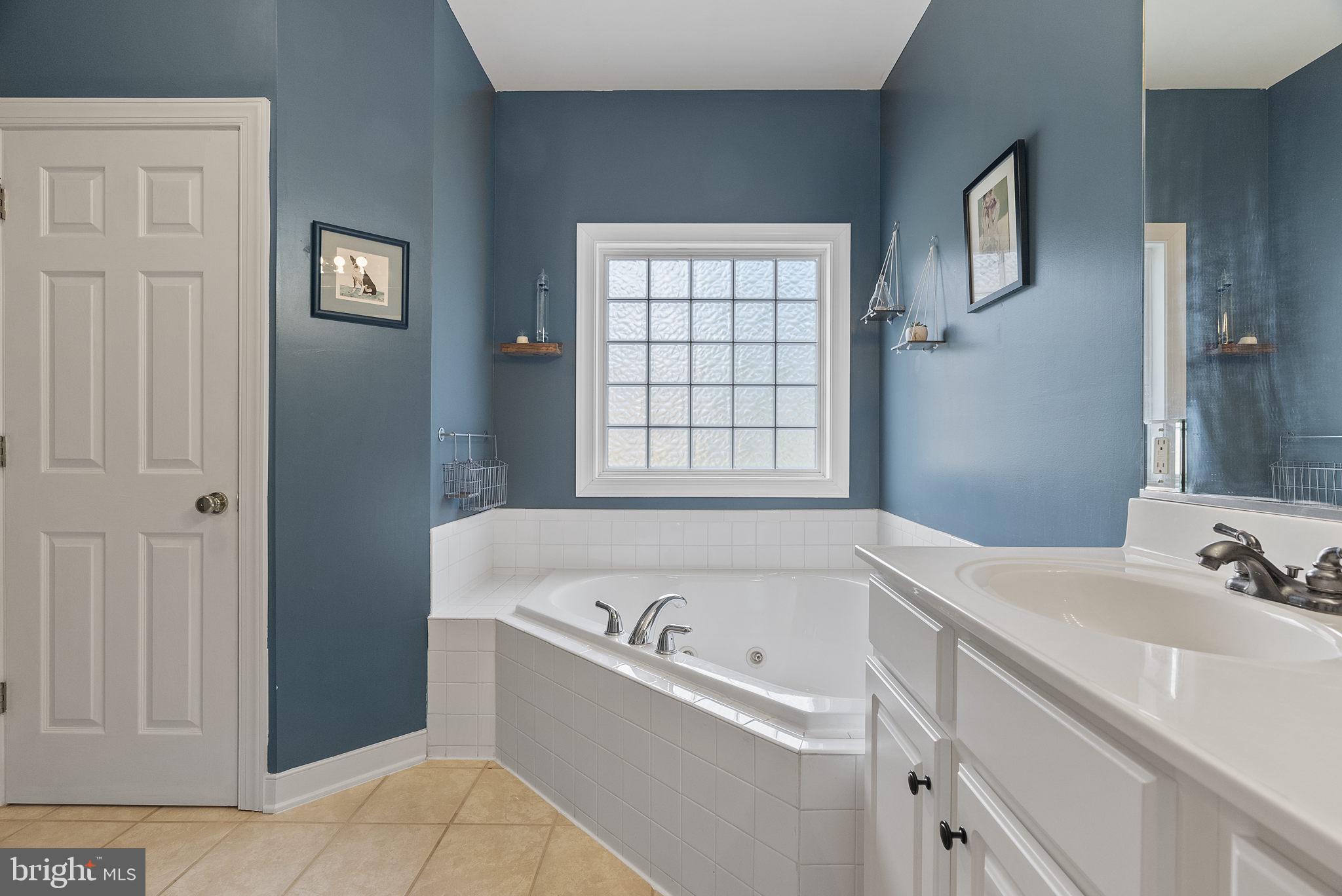 BON AIR - Residential