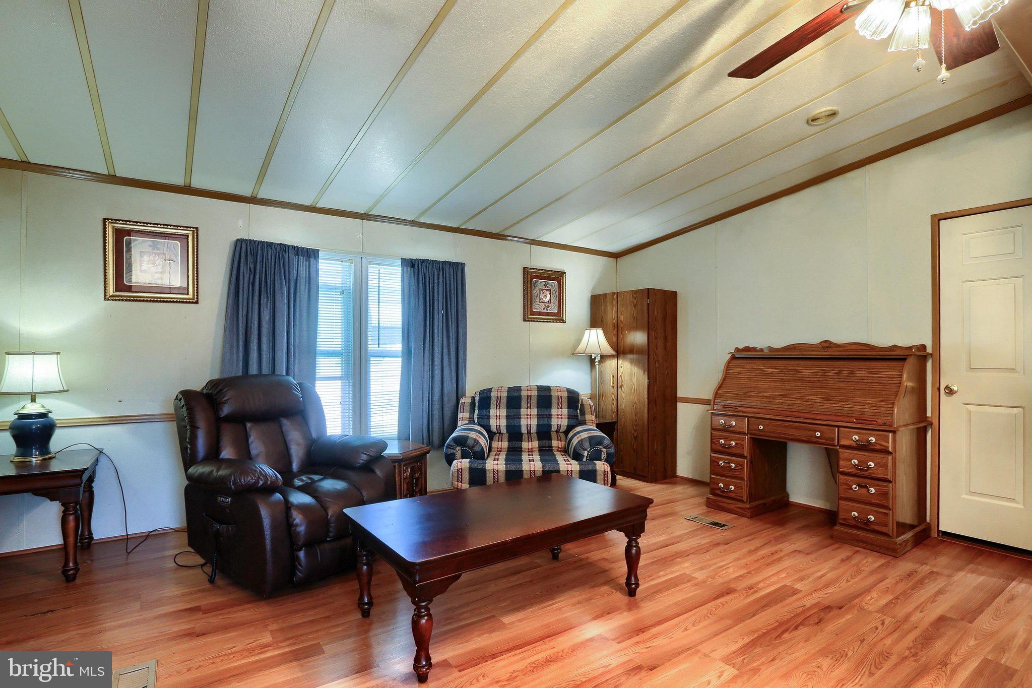 101 BARNWOOD PLACE
