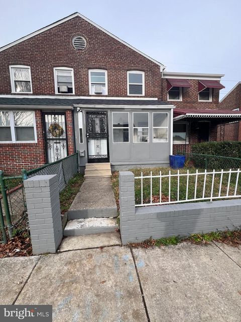 114 CARVER DUNDALK MD 21222