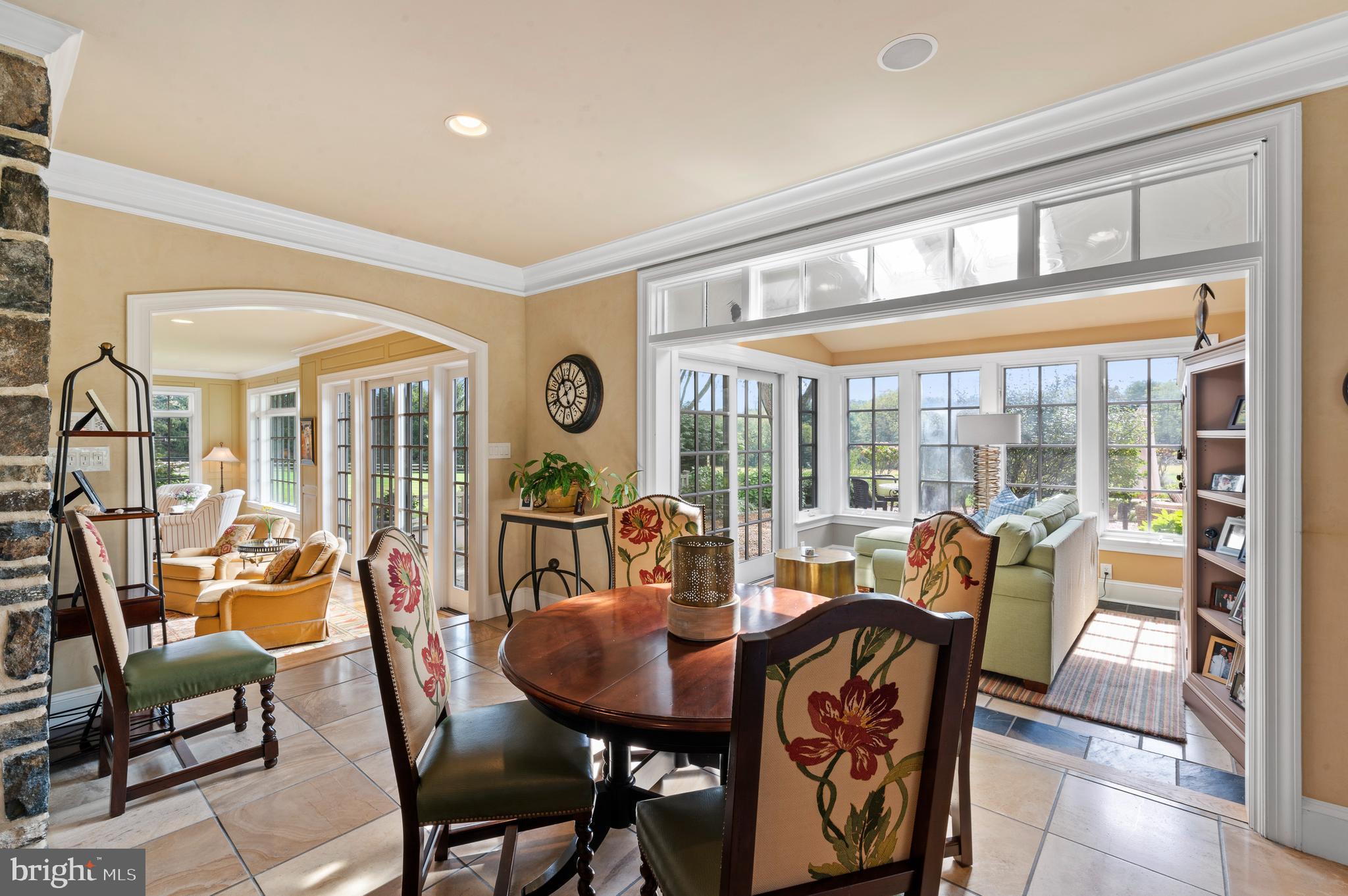 RADNOR HUNT - Residential