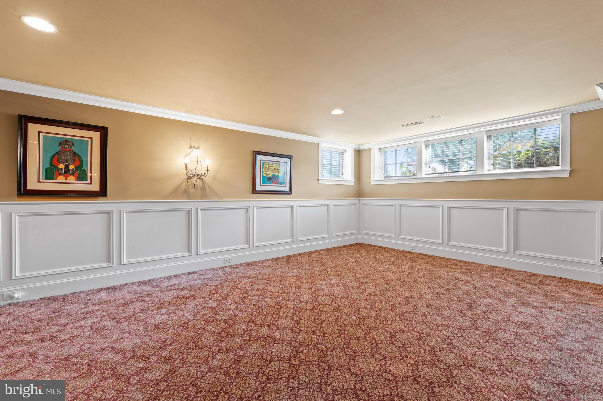 RADNOR HUNT - Residential