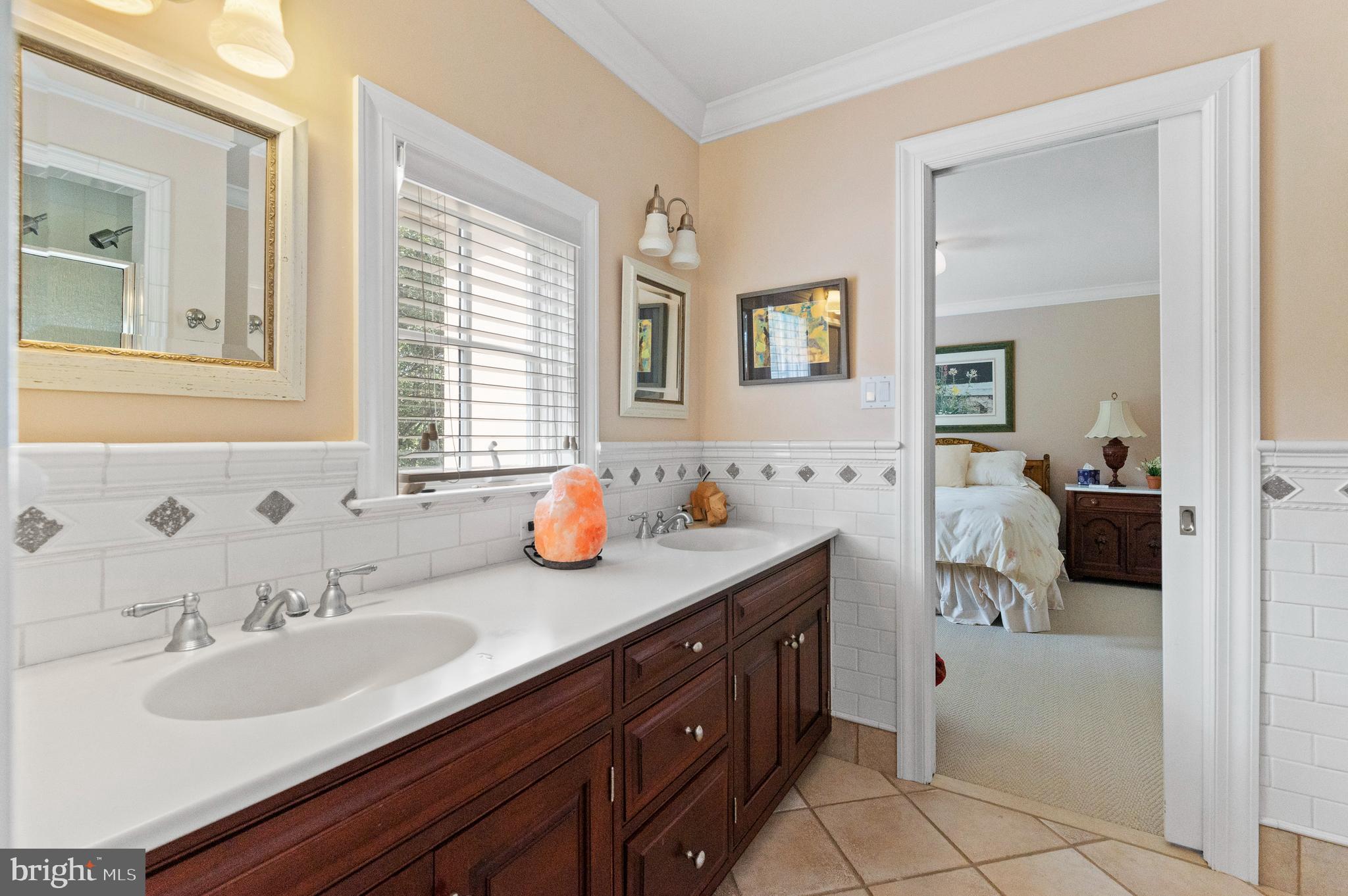 RADNOR HUNT - Residential