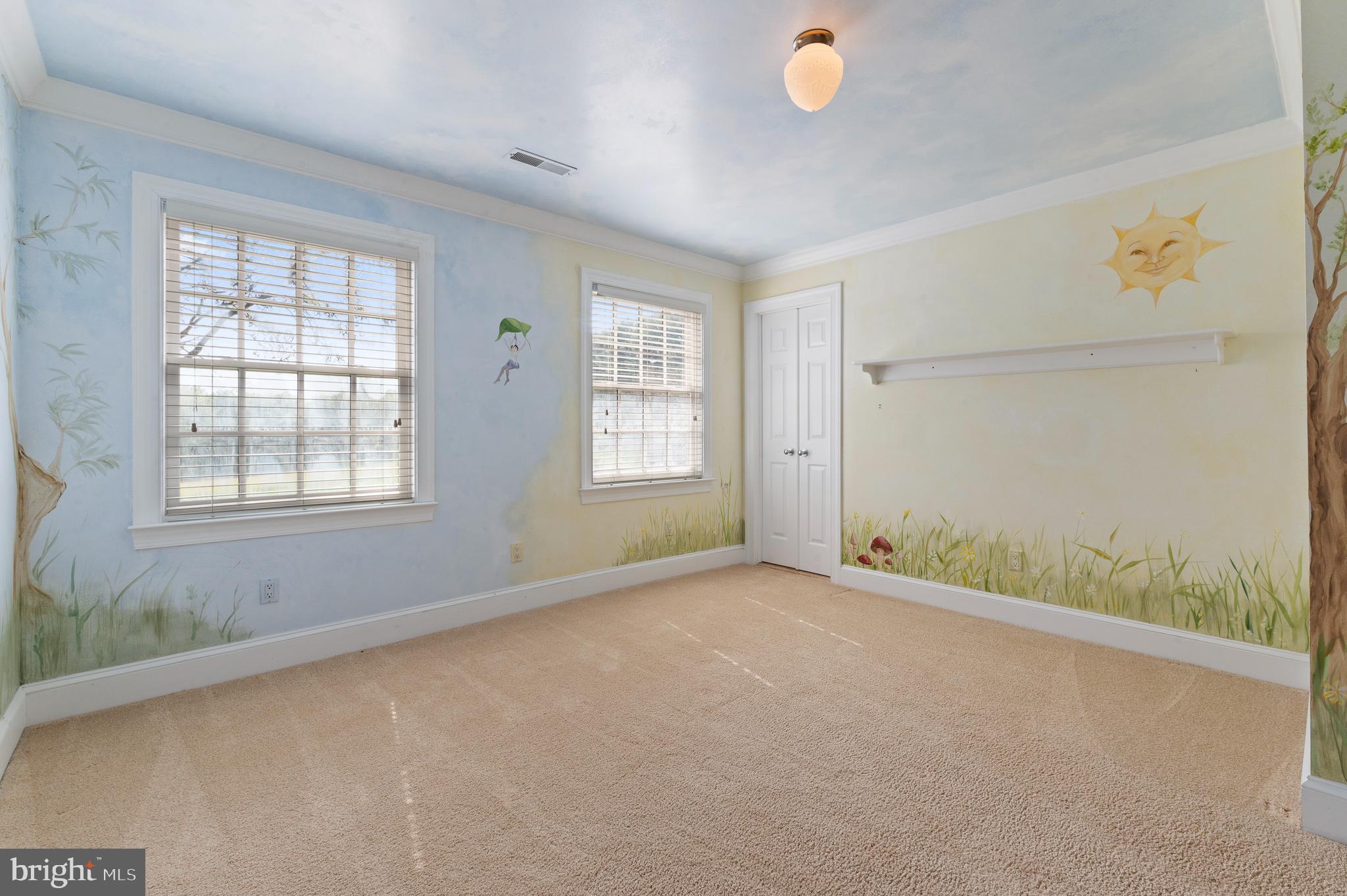 RADNOR HUNT - Residential