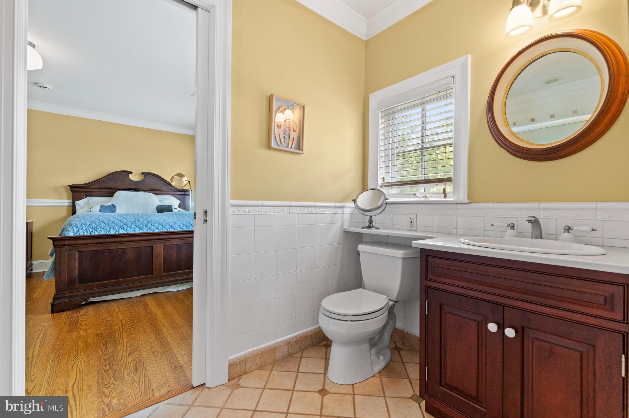 RADNOR HUNT - Residential