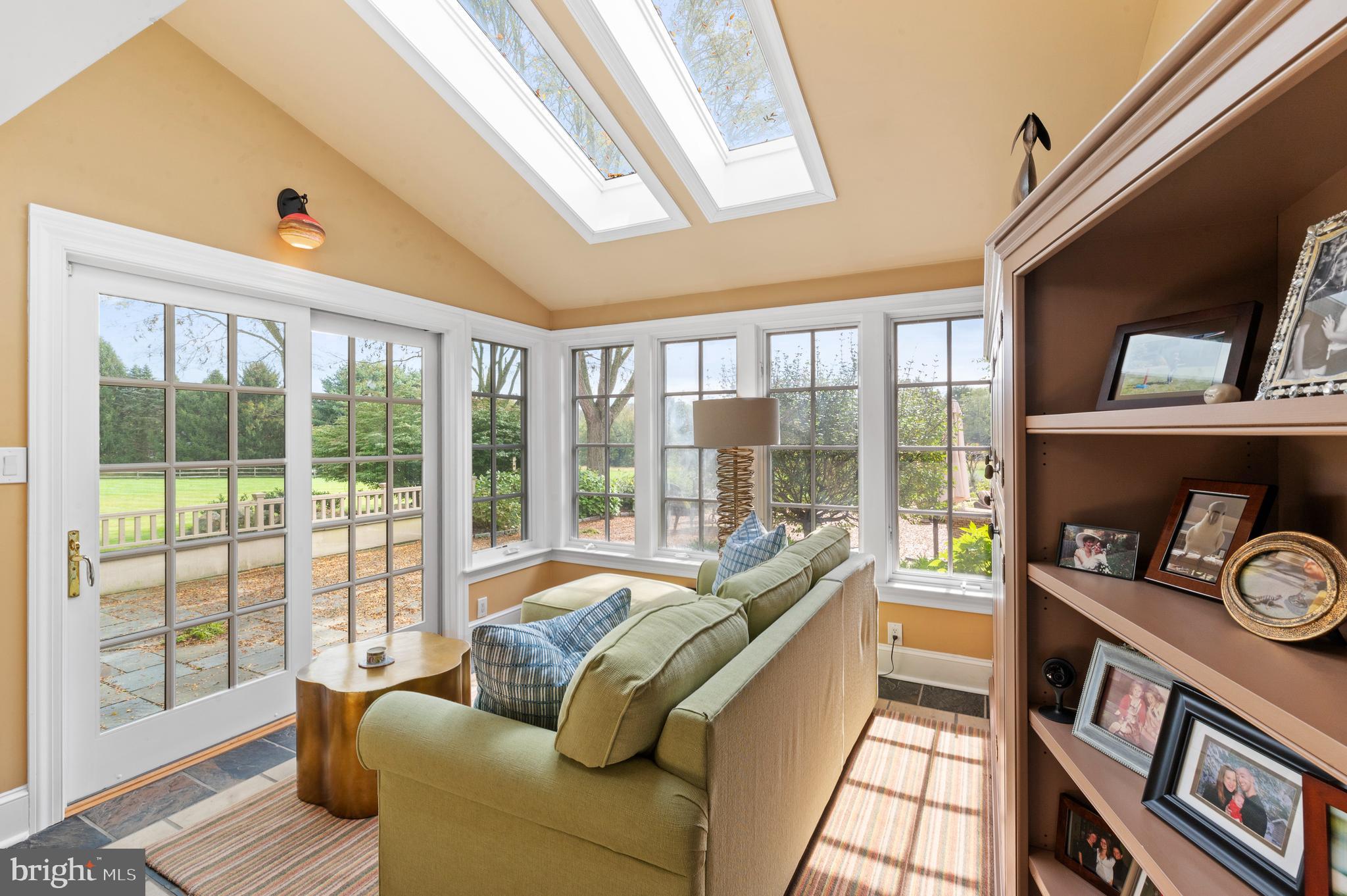 RADNOR HUNT - Residential