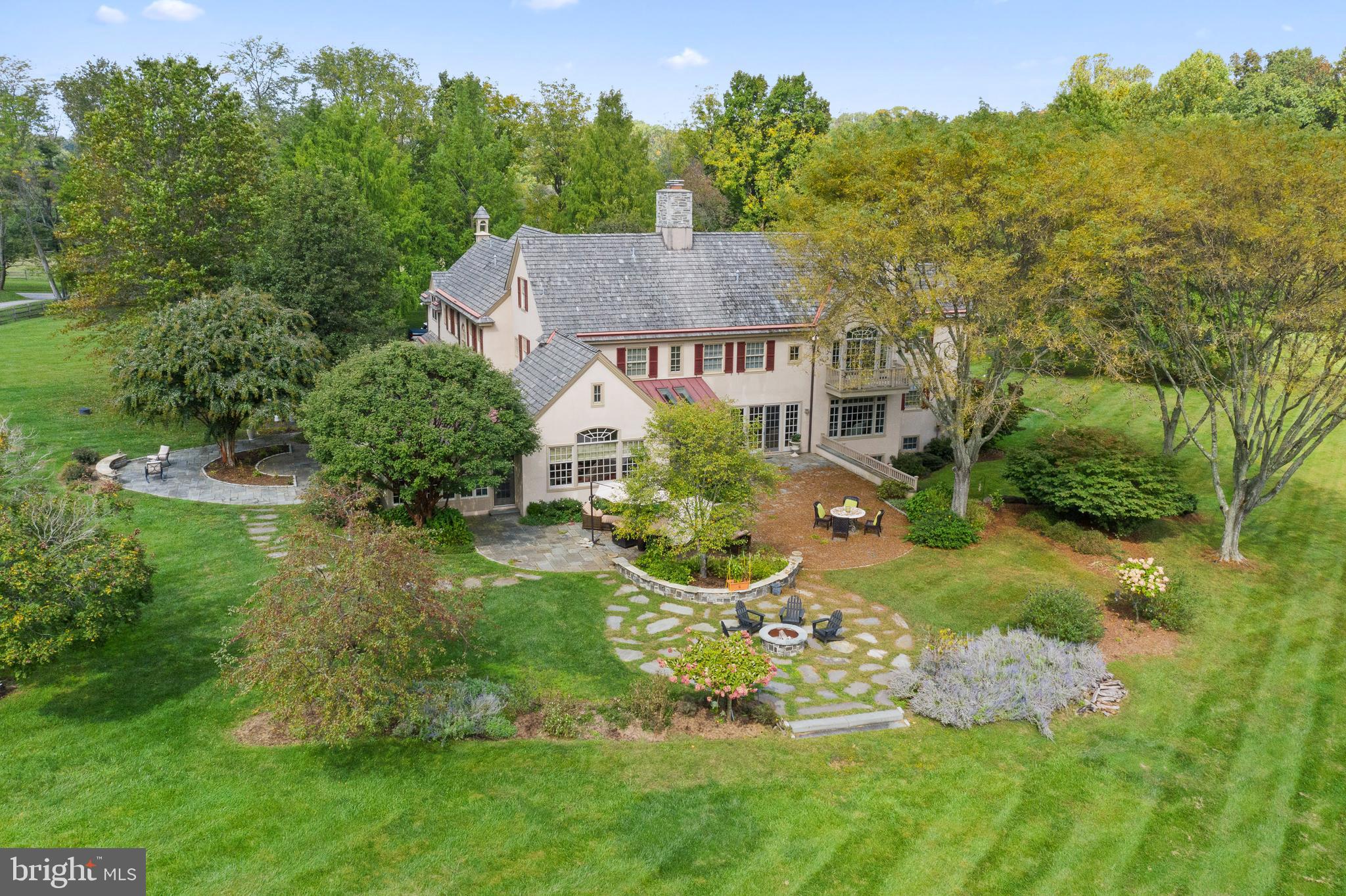 RADNOR HUNT - Residential