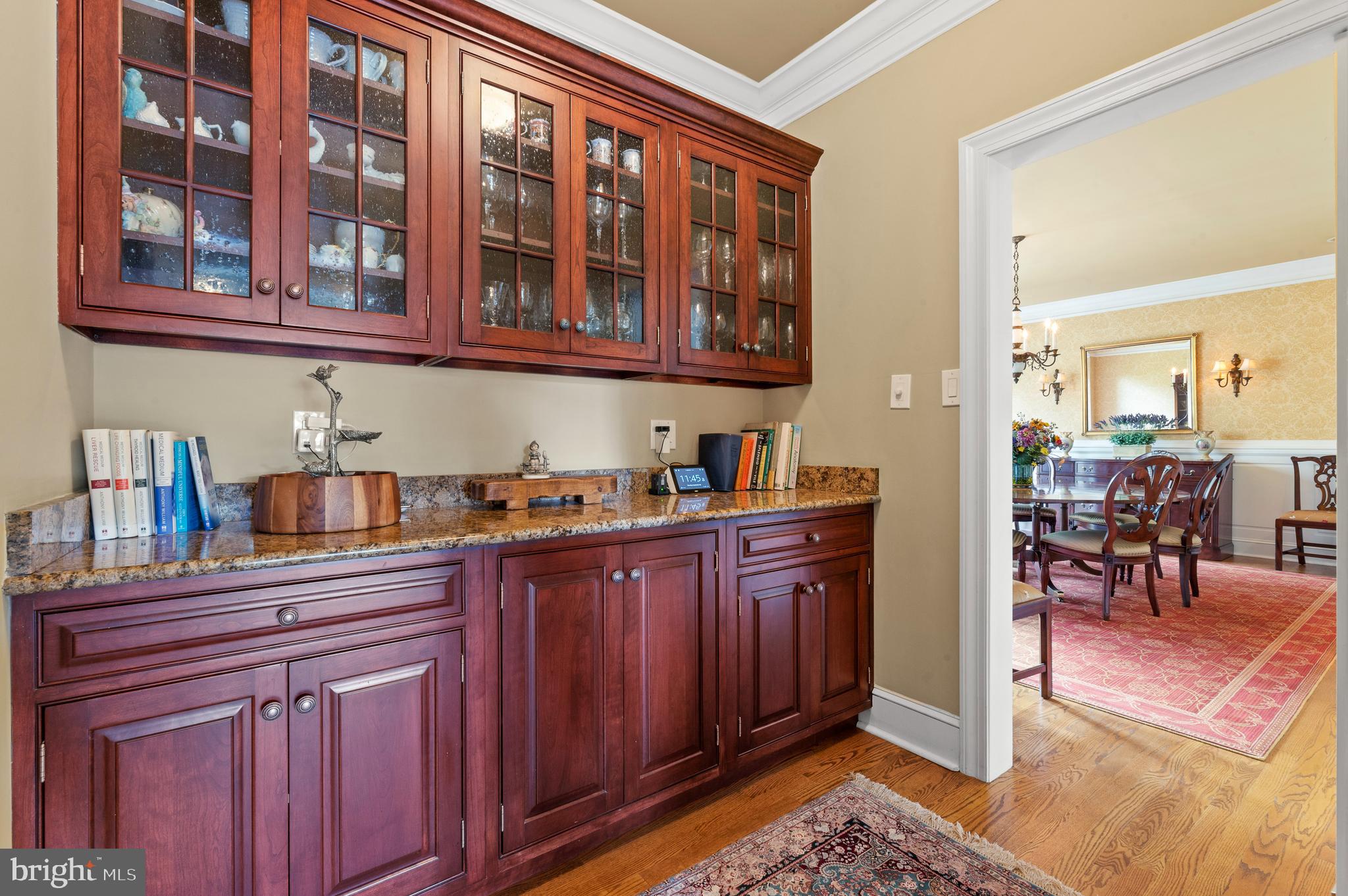 RADNOR HUNT - Residential