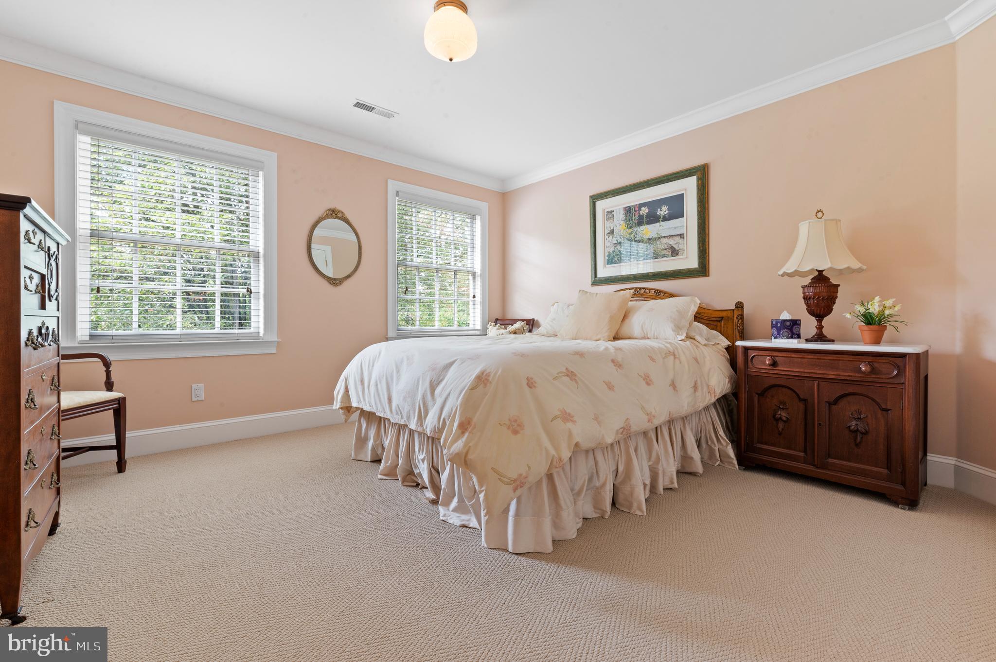 RADNOR HUNT - Residential