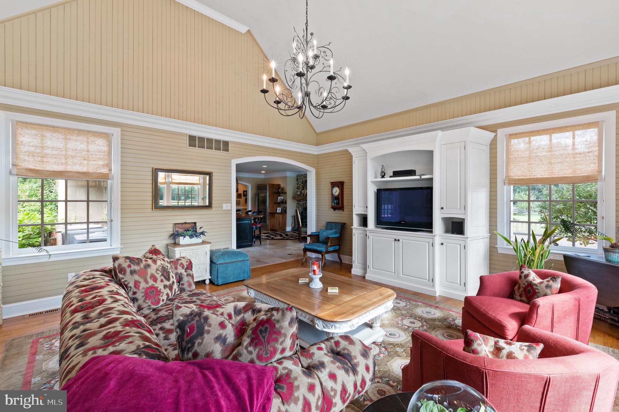 RADNOR HUNT - Residential