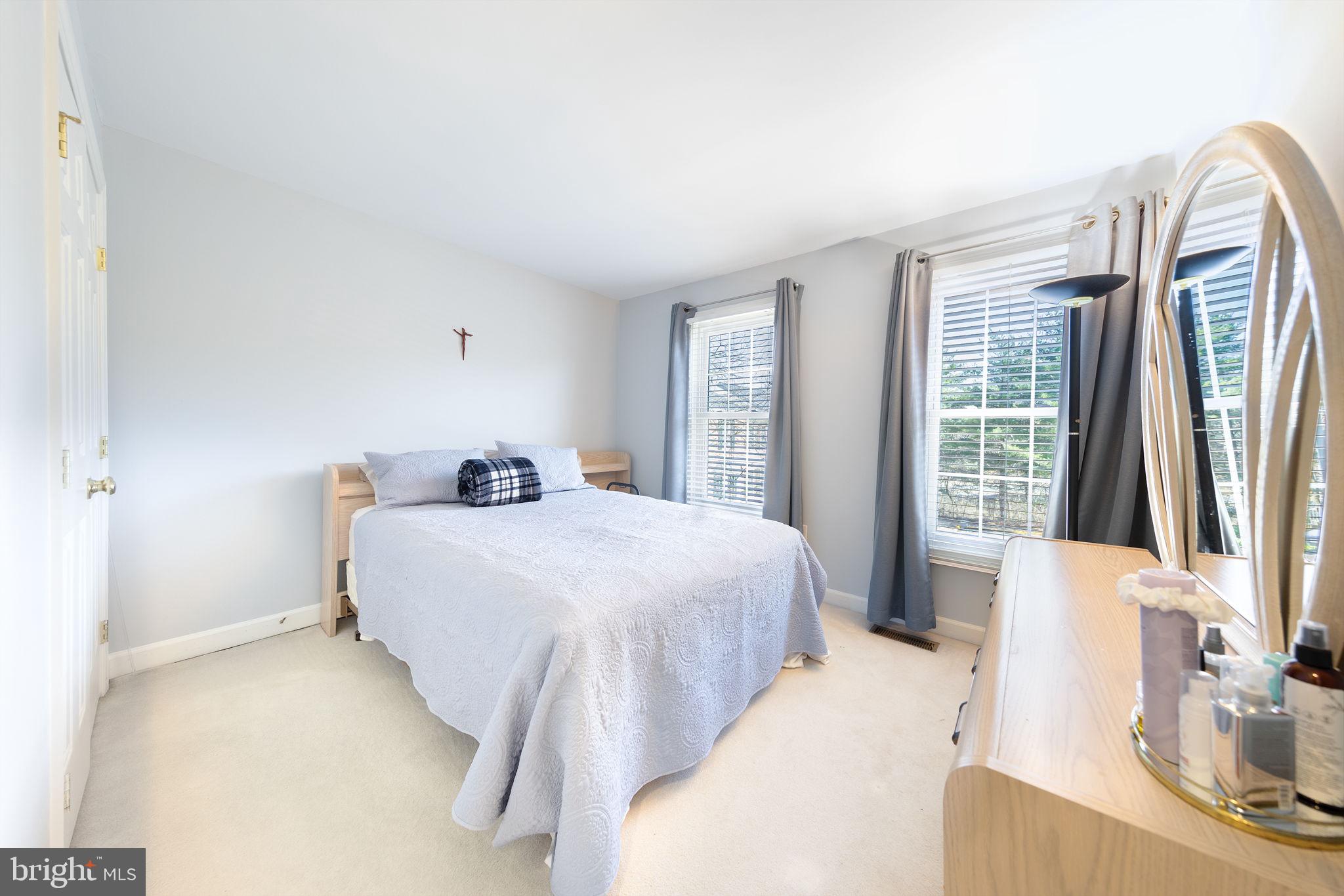 CENTRE RIDGE - Residential