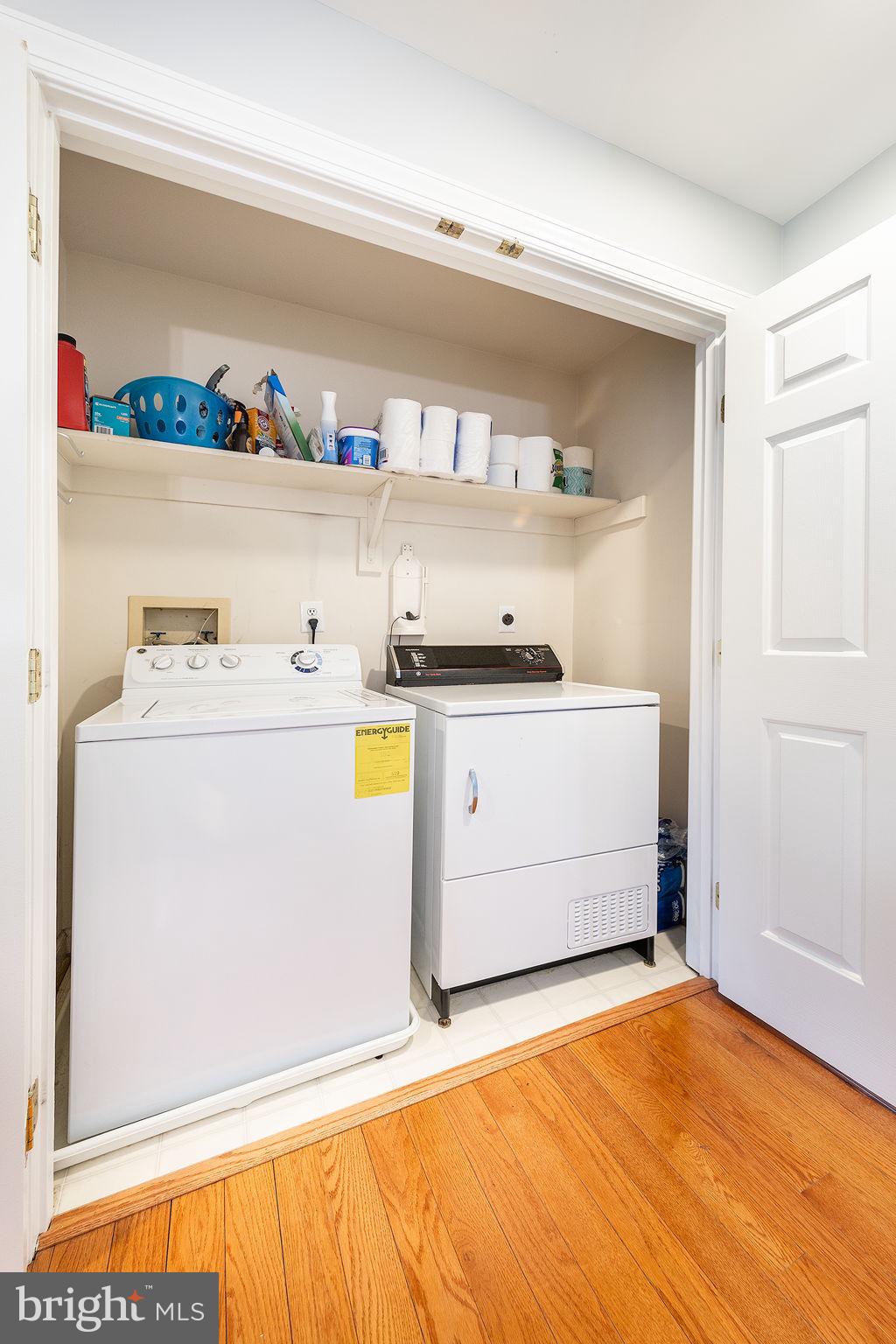 CENTRE RIDGE - Residential