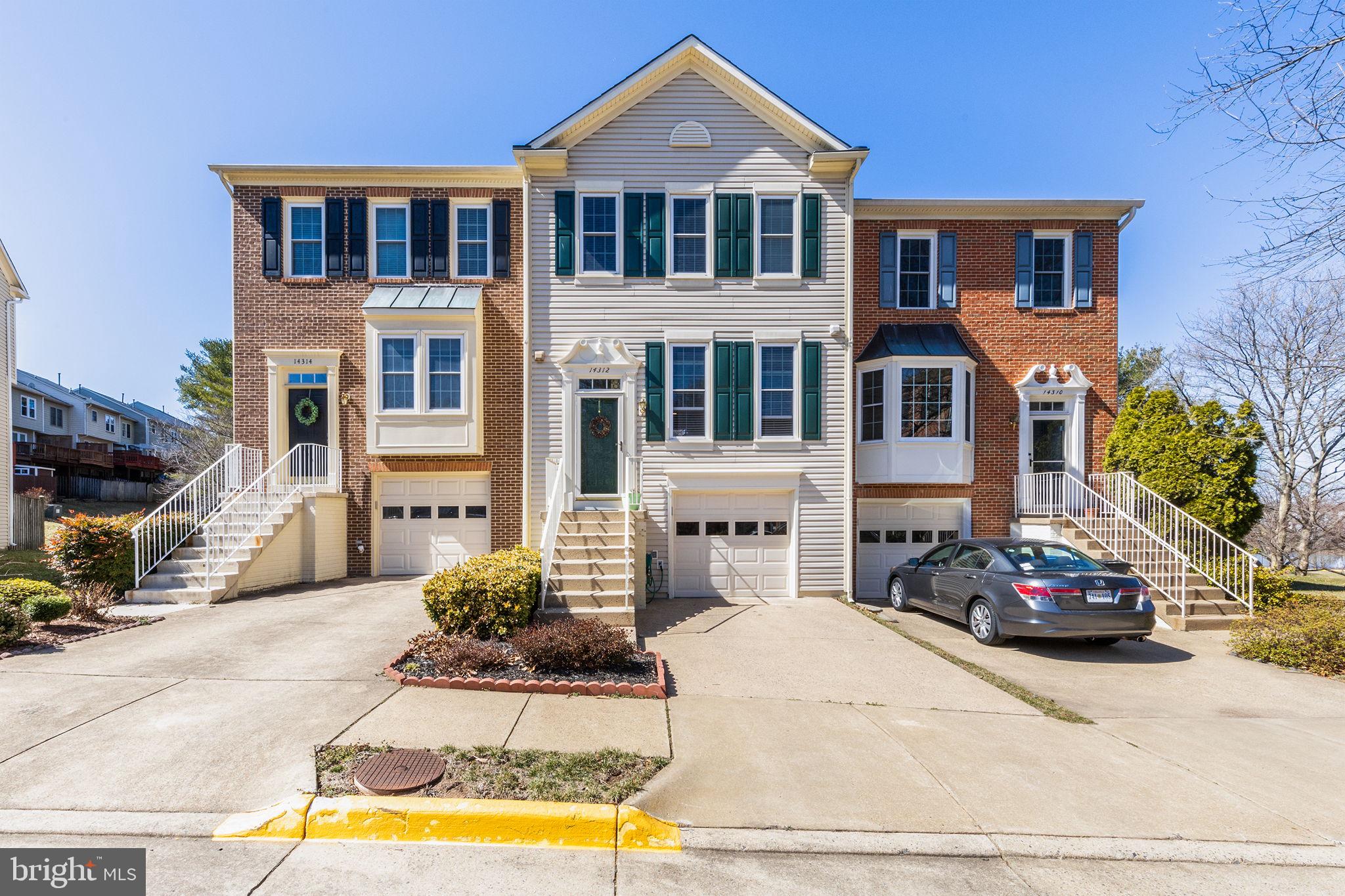 CENTRE RIDGE - Residential