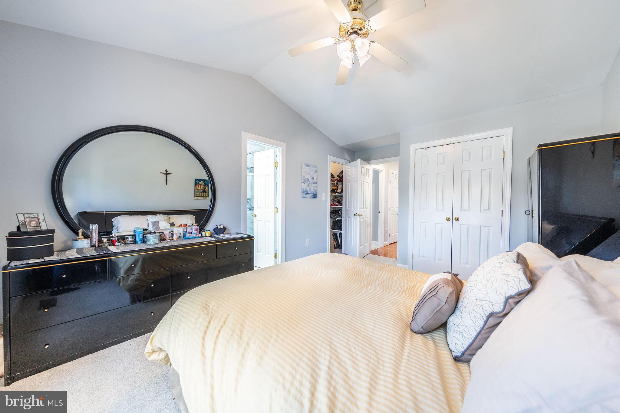 CENTRE RIDGE - Residential