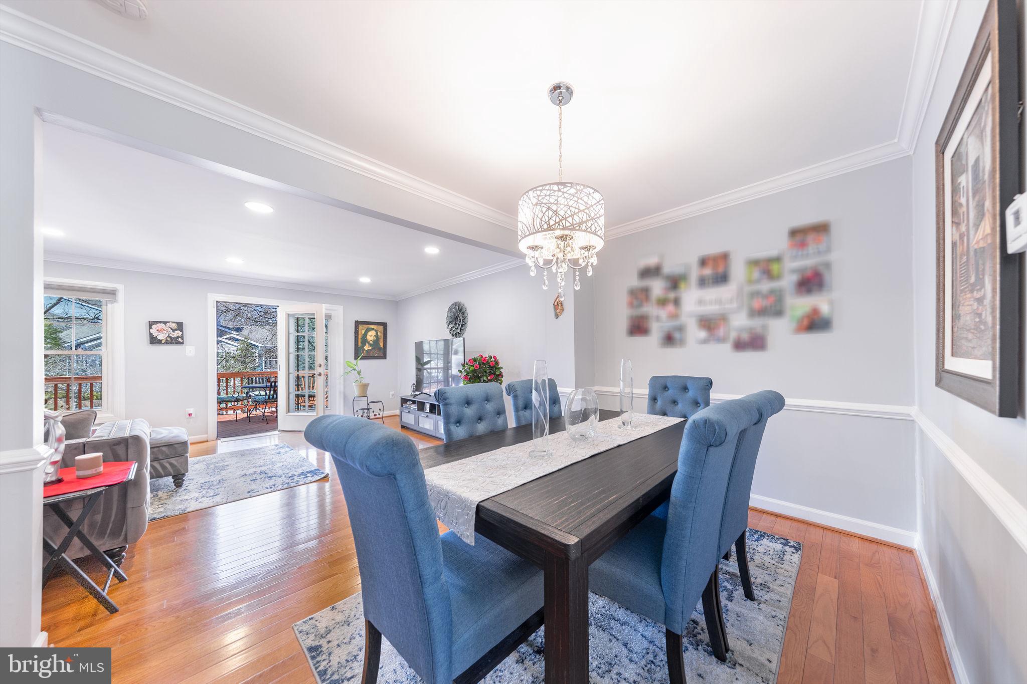 CENTRE RIDGE - Residential