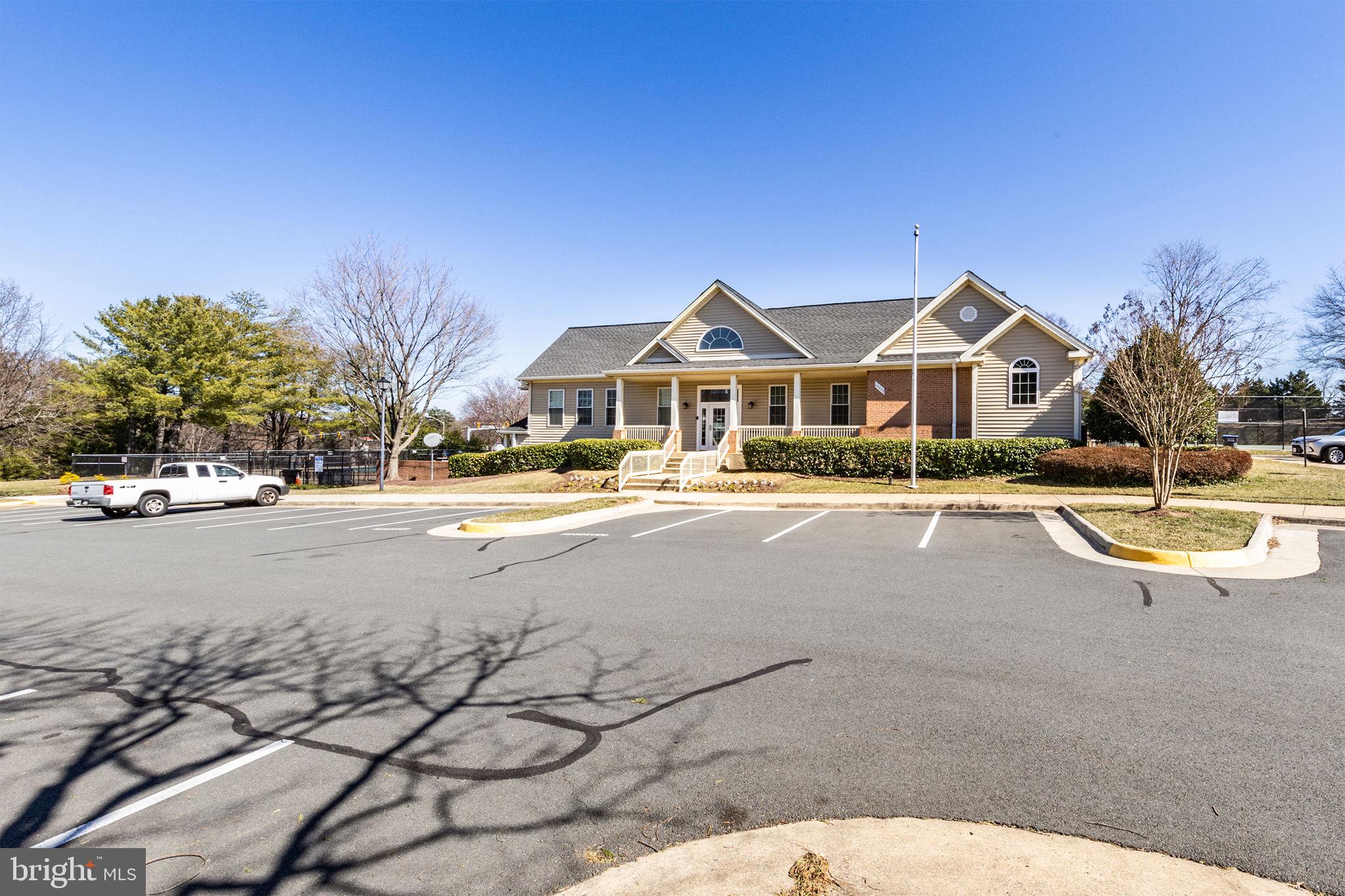 CENTRE RIDGE - Residential