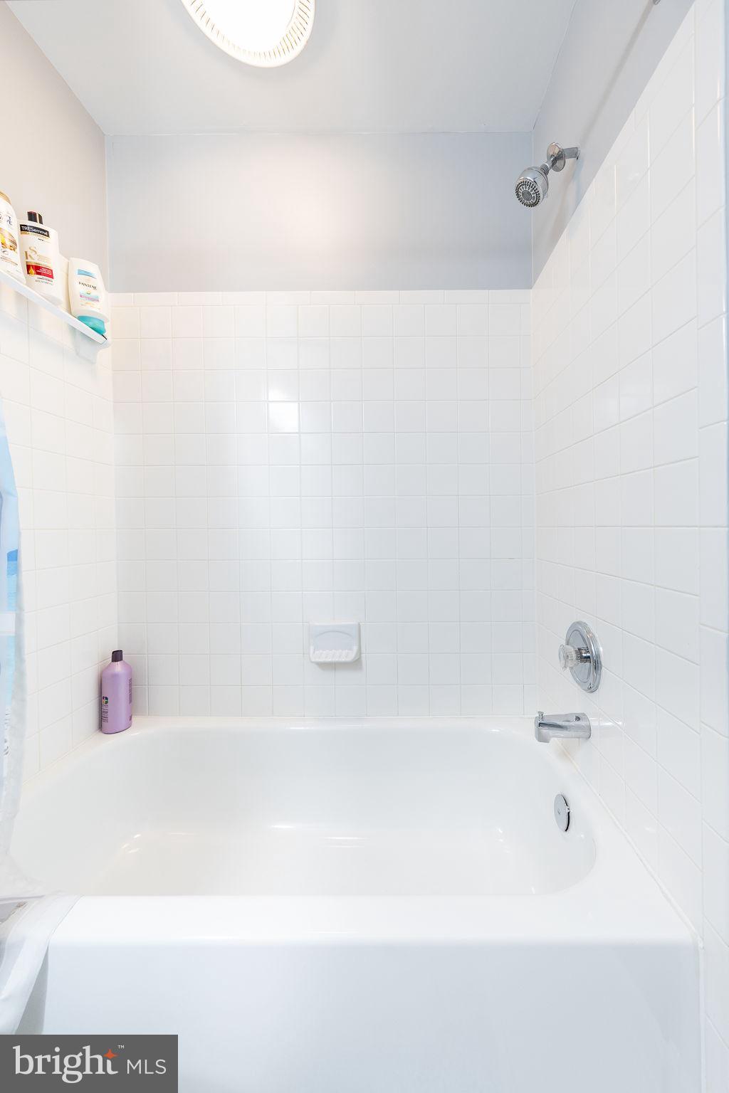 CENTRE RIDGE - Residential