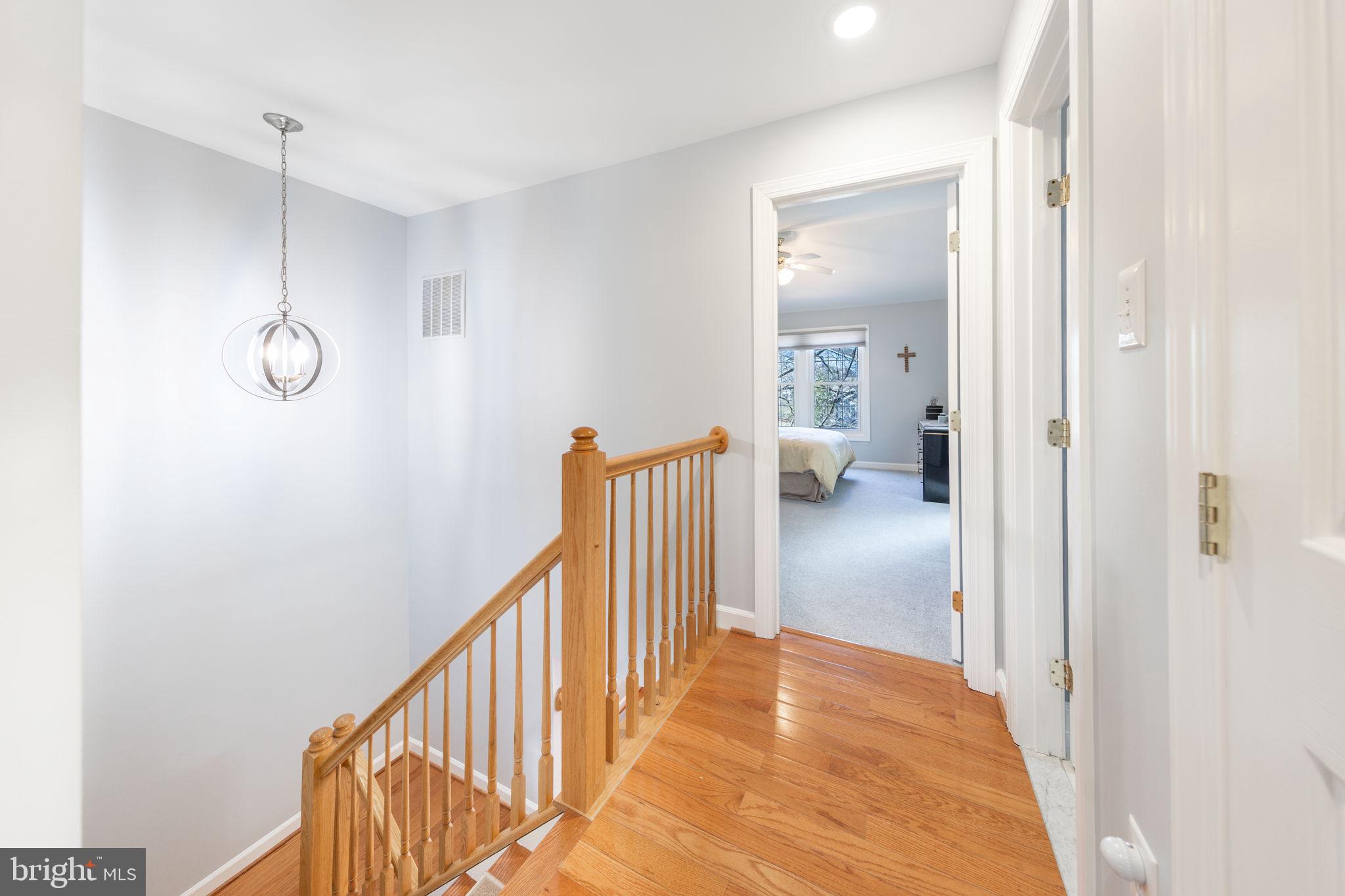 CENTRE RIDGE - Residential