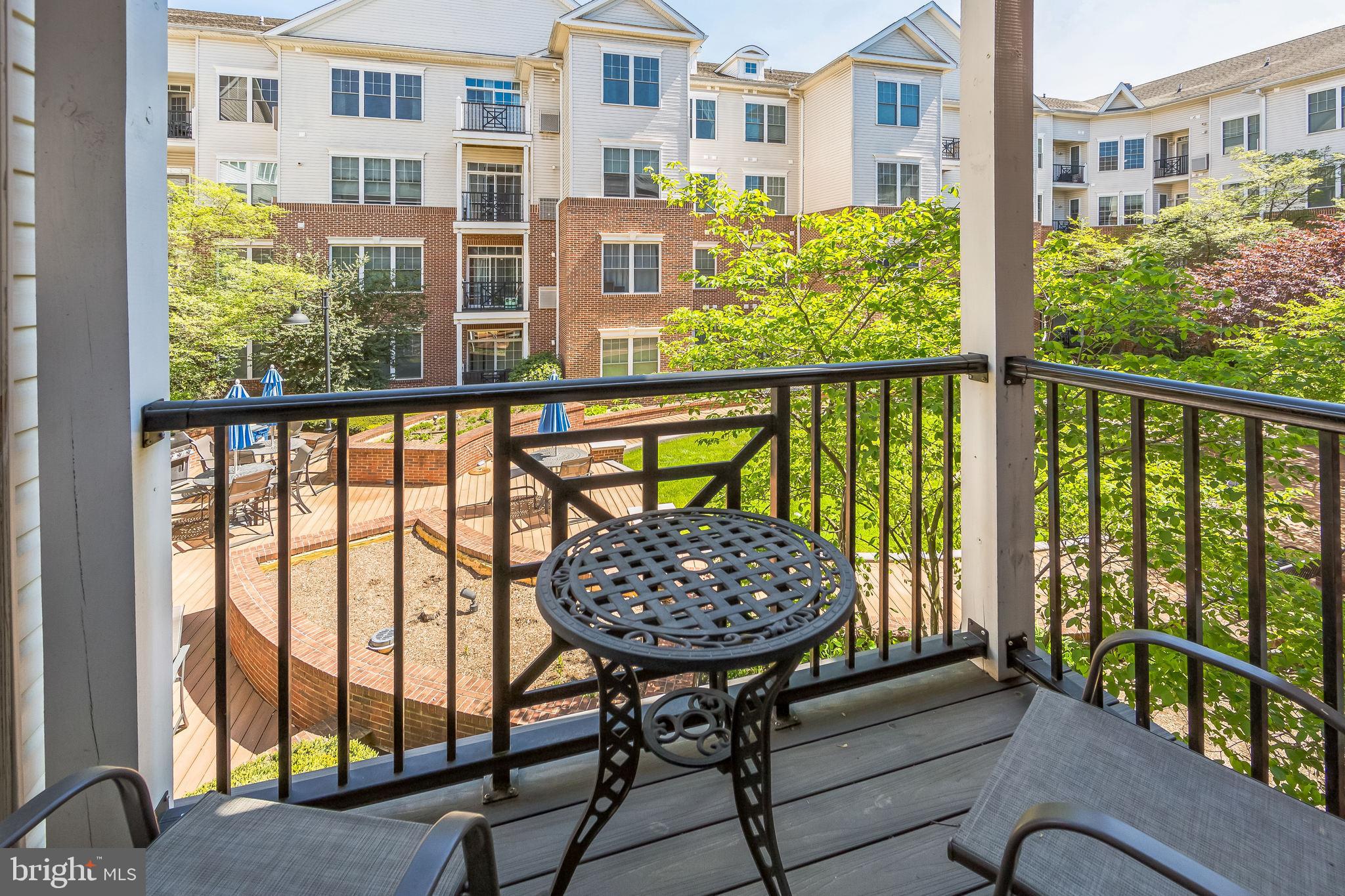 THE GRANDE AT RIVERVIEW - Residential