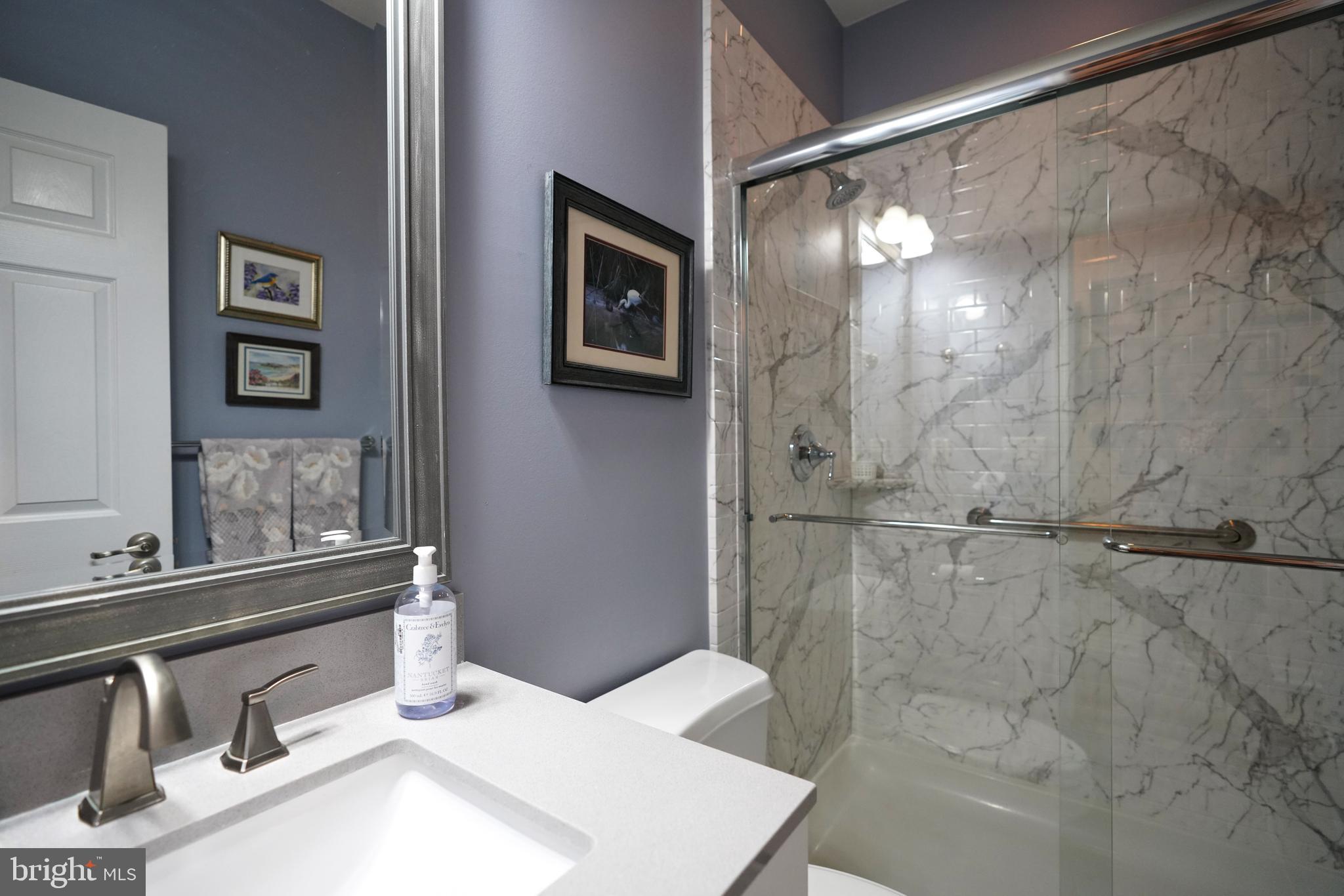 INDEPENDENCE - Residential