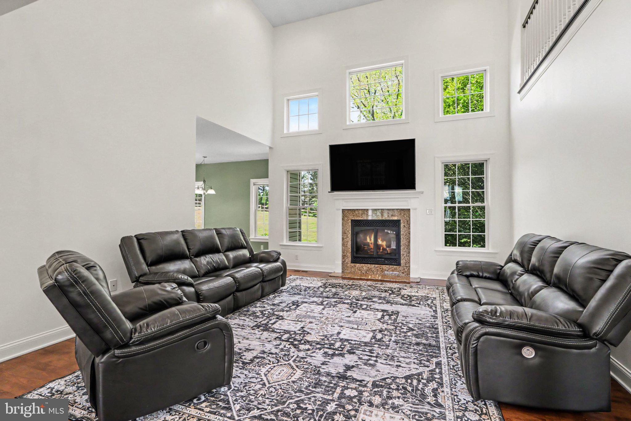 1402 WELLGATE LANE